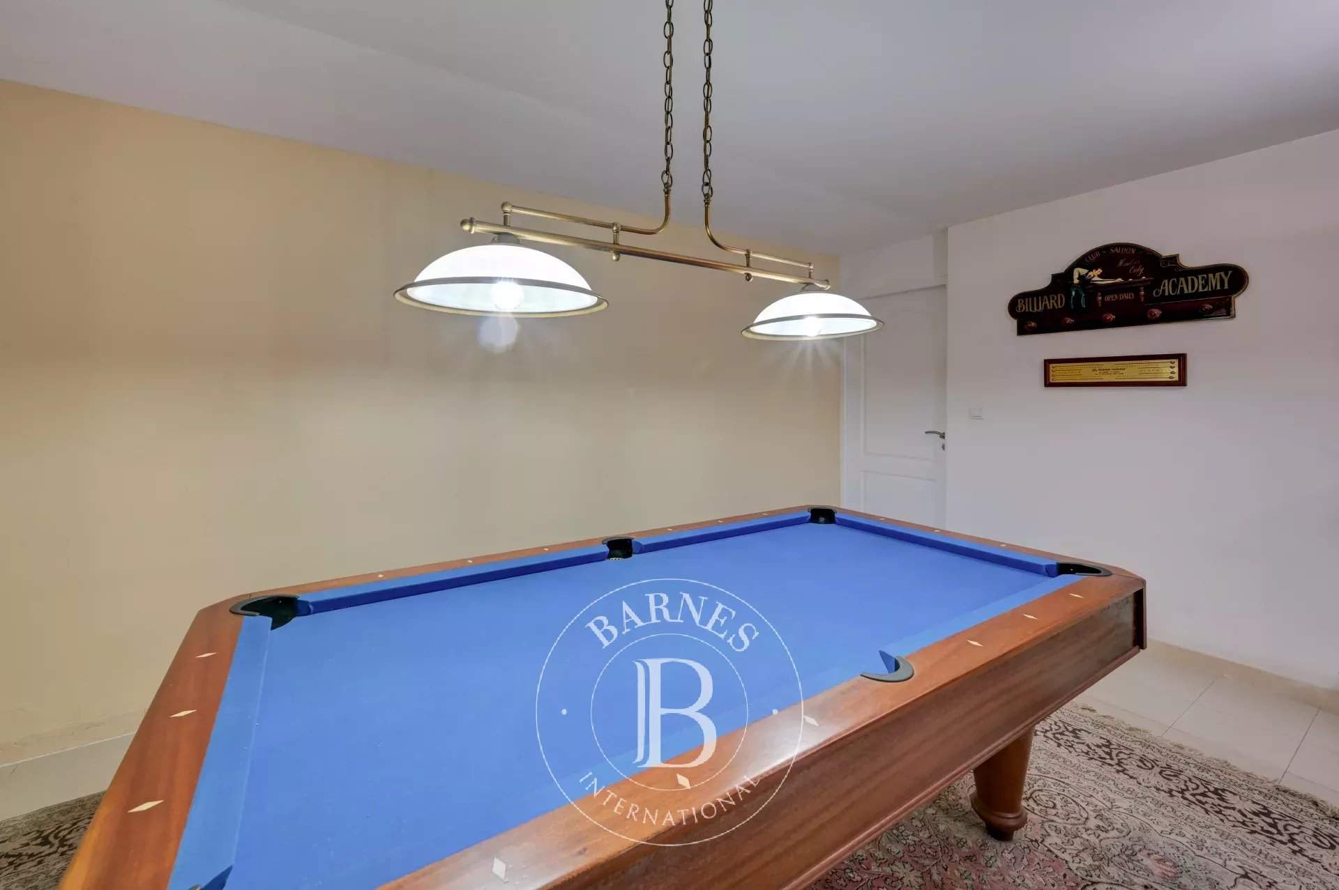 Aix-en-Provence  - House 6 Bedrooms - picture 16