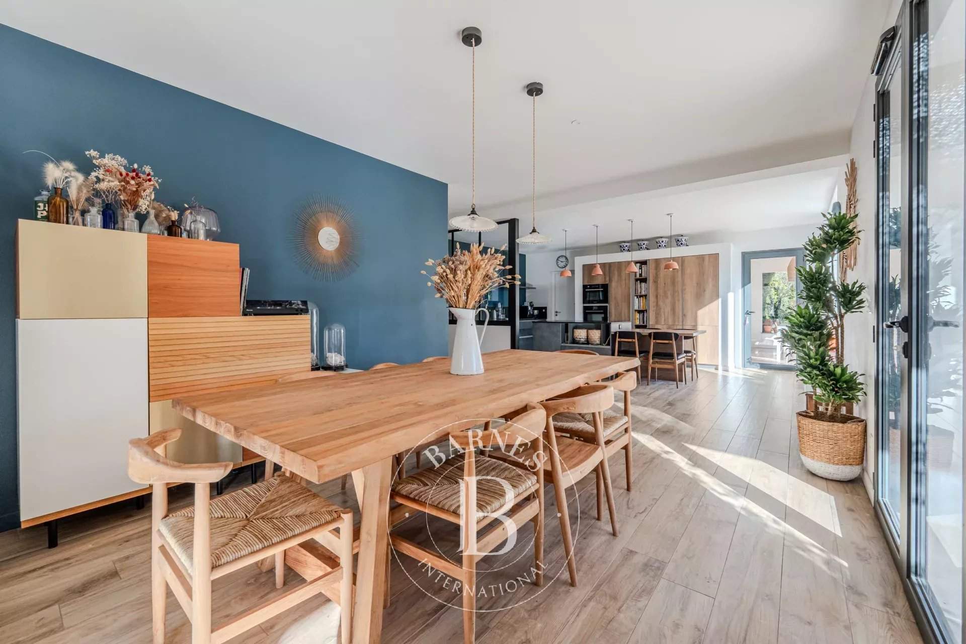 Éguilles  - Maison 6 Pièces 4 Chambres - picture 7