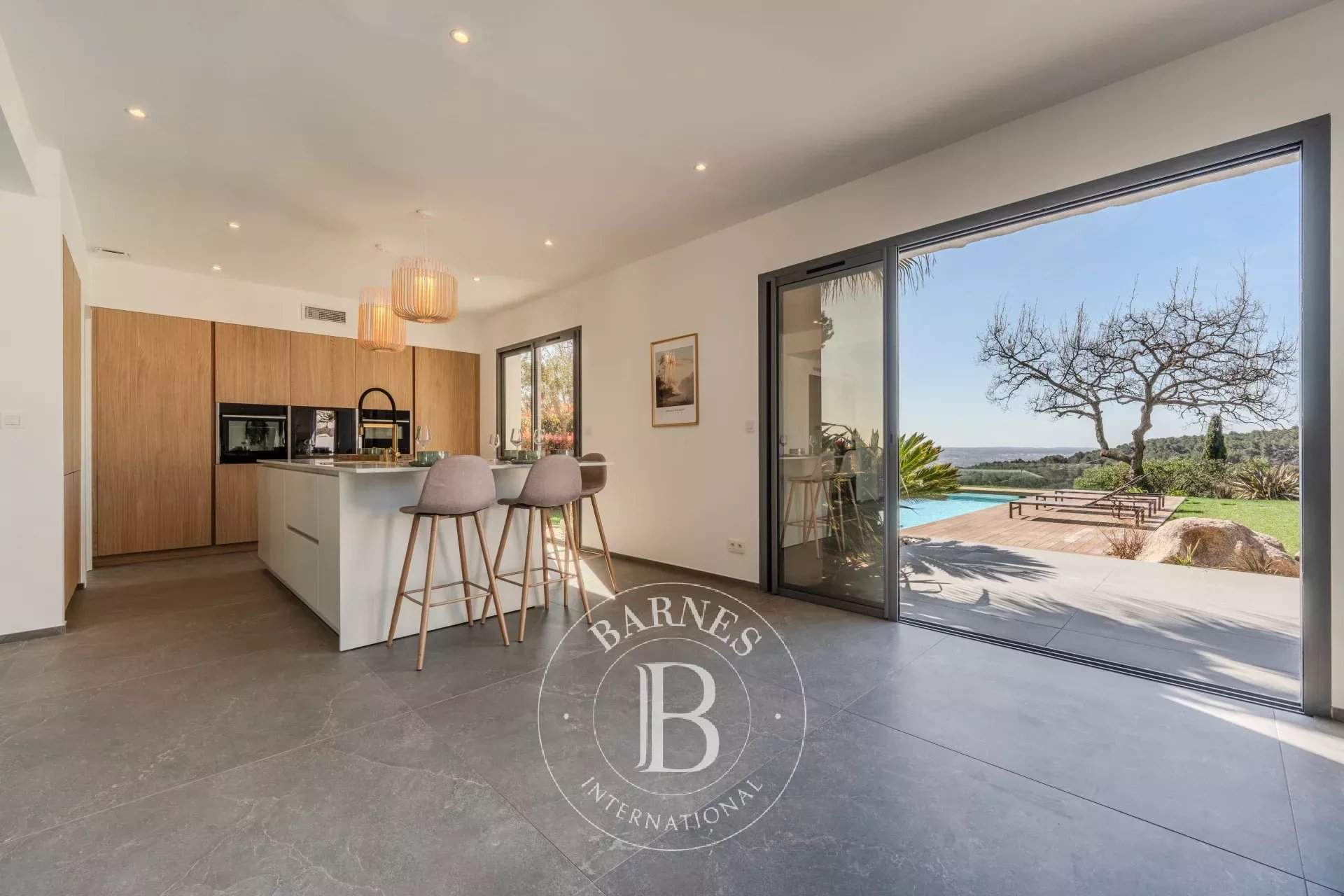 Aix-en-Provence  - House 4 Bedrooms - picture 7