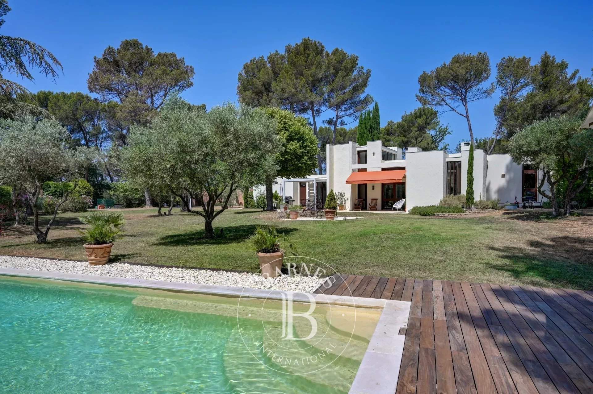 Aix-en-Provence  - House 4 Bedrooms - picture 19