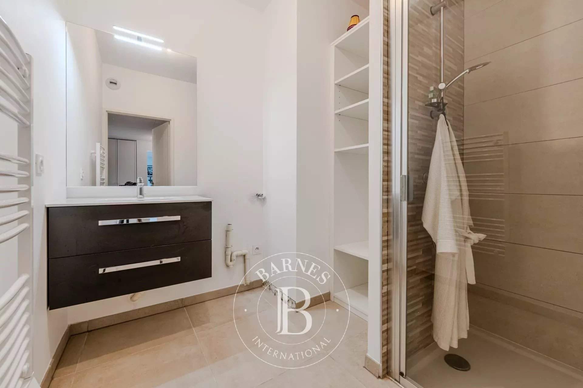 Aix-en-Provence  - Apartment 3 Bedrooms - picture 12