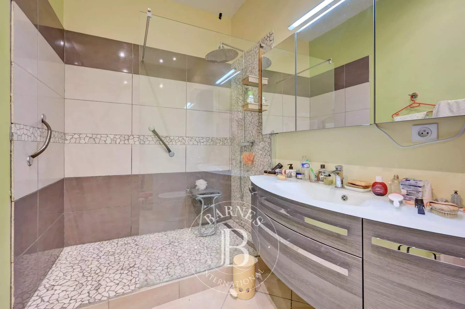 Aix-en-Provence  - House 4 Bedrooms - picture 17