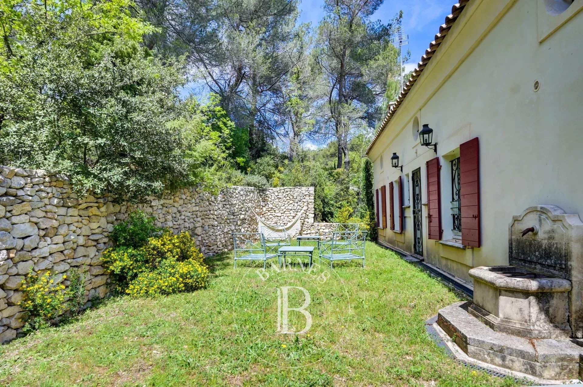 Aix-en-Provence  - House 4 Bedrooms - picture 1