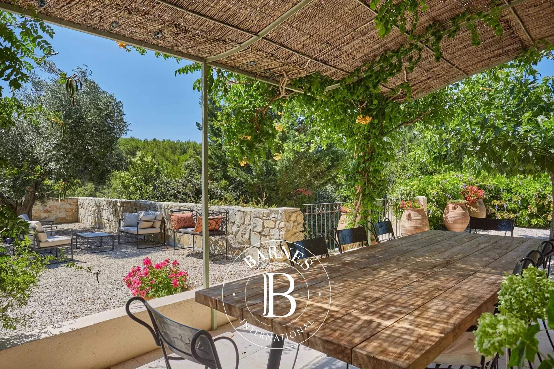 Aix-en-Provence  - Property 6 Bedrooms - picture 7