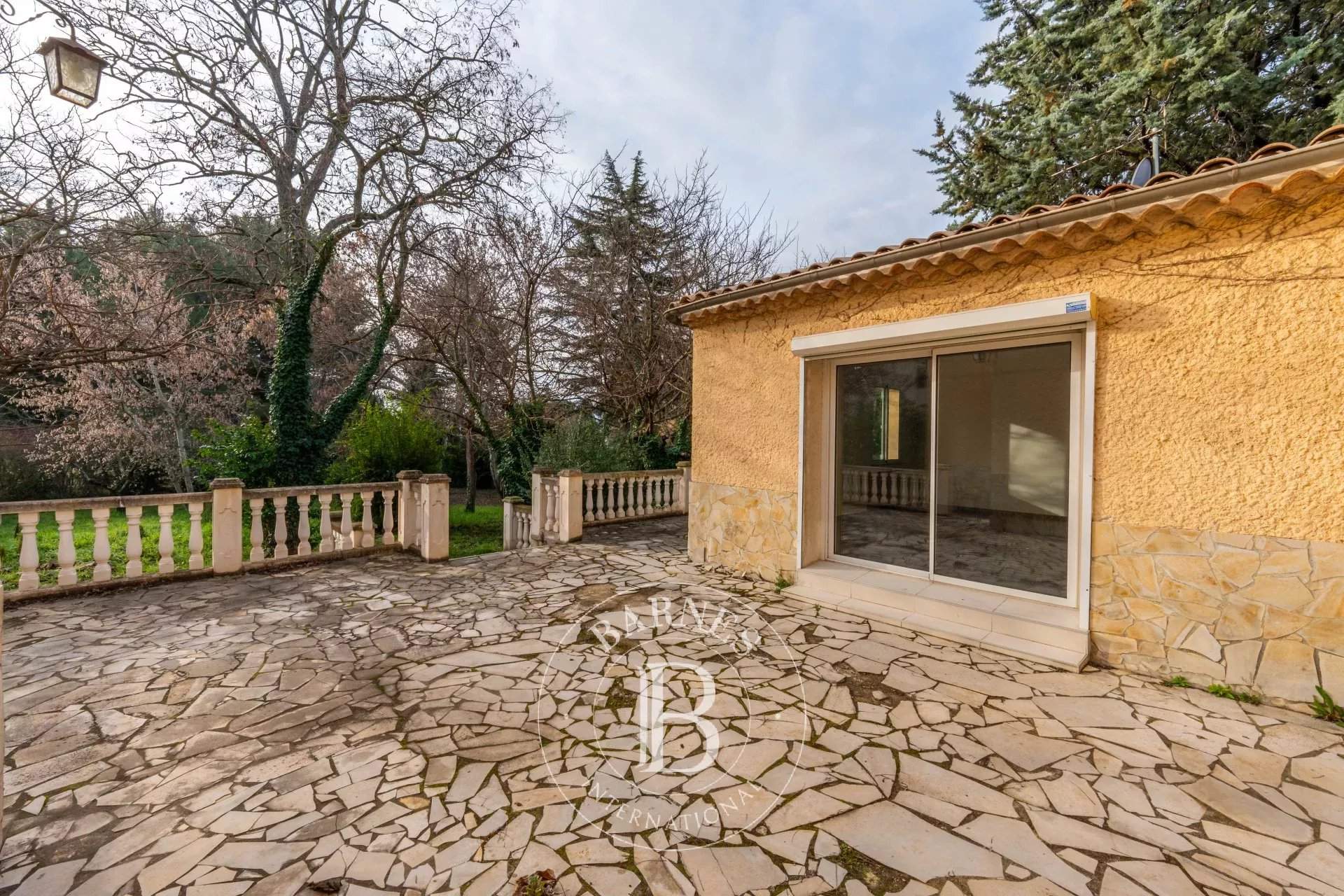 Aix-en-Provence  - House 6 Bedrooms - picture 12
