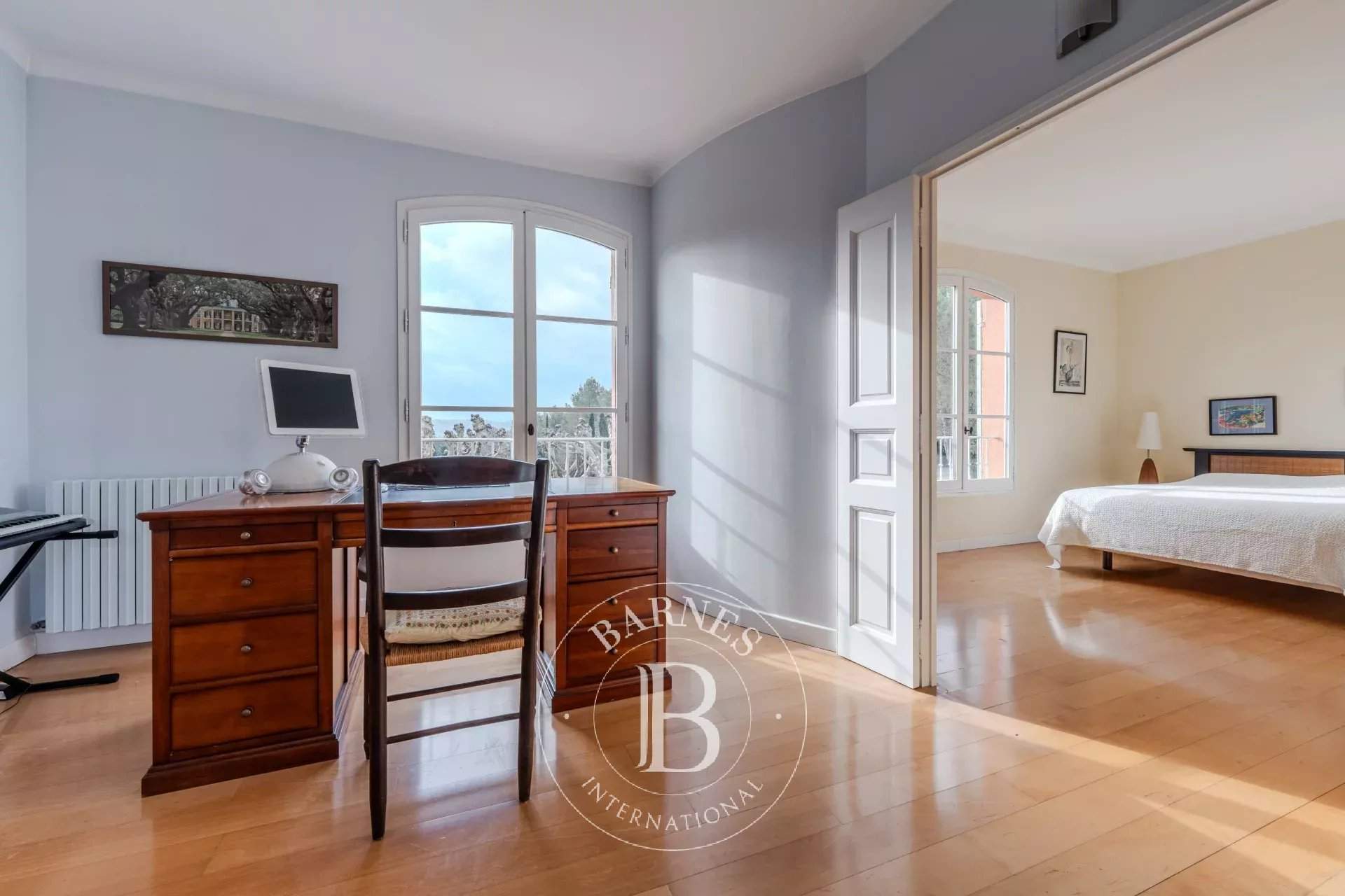 Aix-en-Provence  - House 8 Bedrooms - picture 17