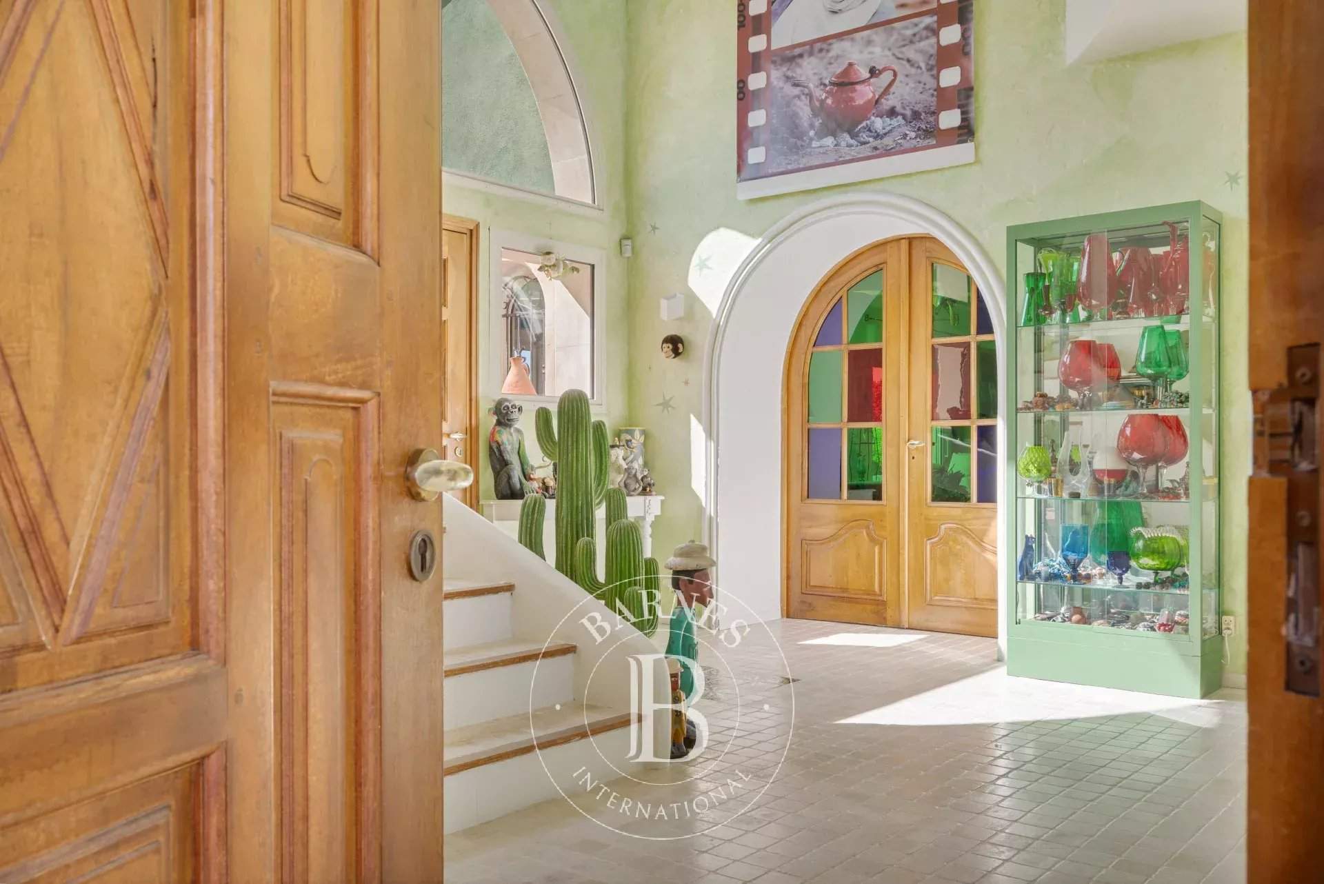 Aix-en-Provence  - Property 6 Bedrooms - picture 4