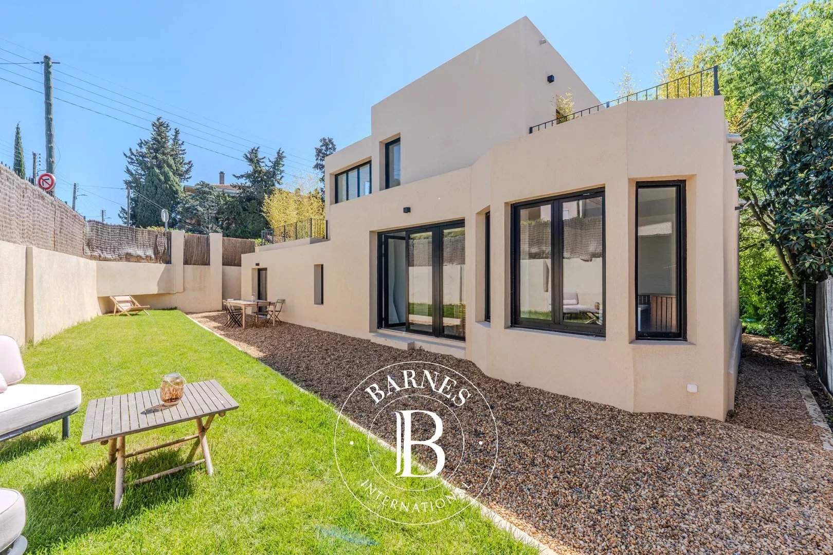 Aix-en-Provence  - House 6 Bedrooms - picture 7