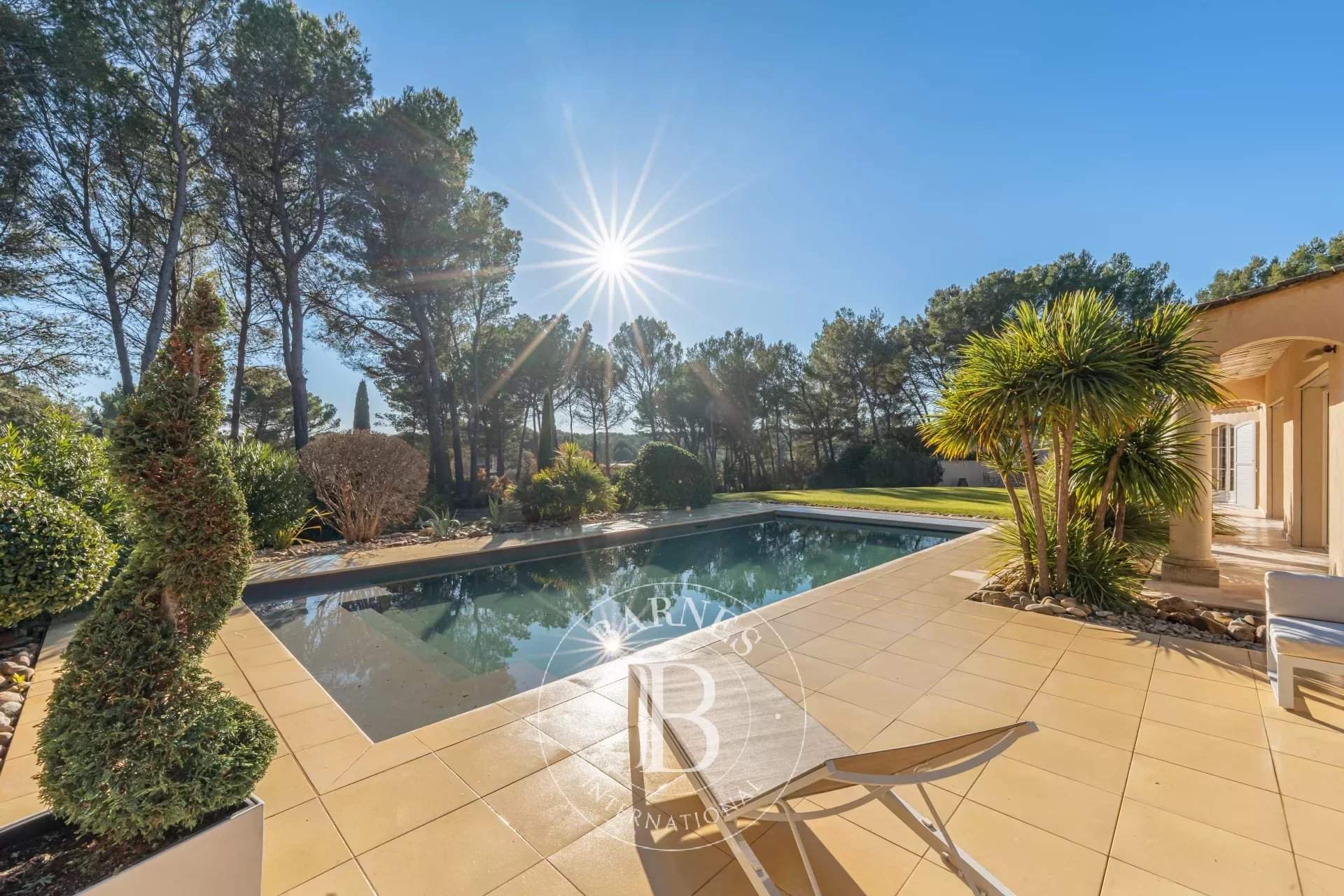 Aix-en-Provence  - Propriété 13 Pi&egrave;ces 8 Chambres - picture 4