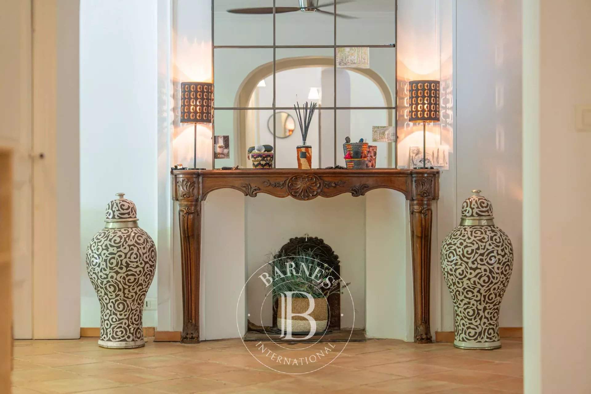 Aix-en-Provence  - Bastide 5 Bedrooms - picture 7