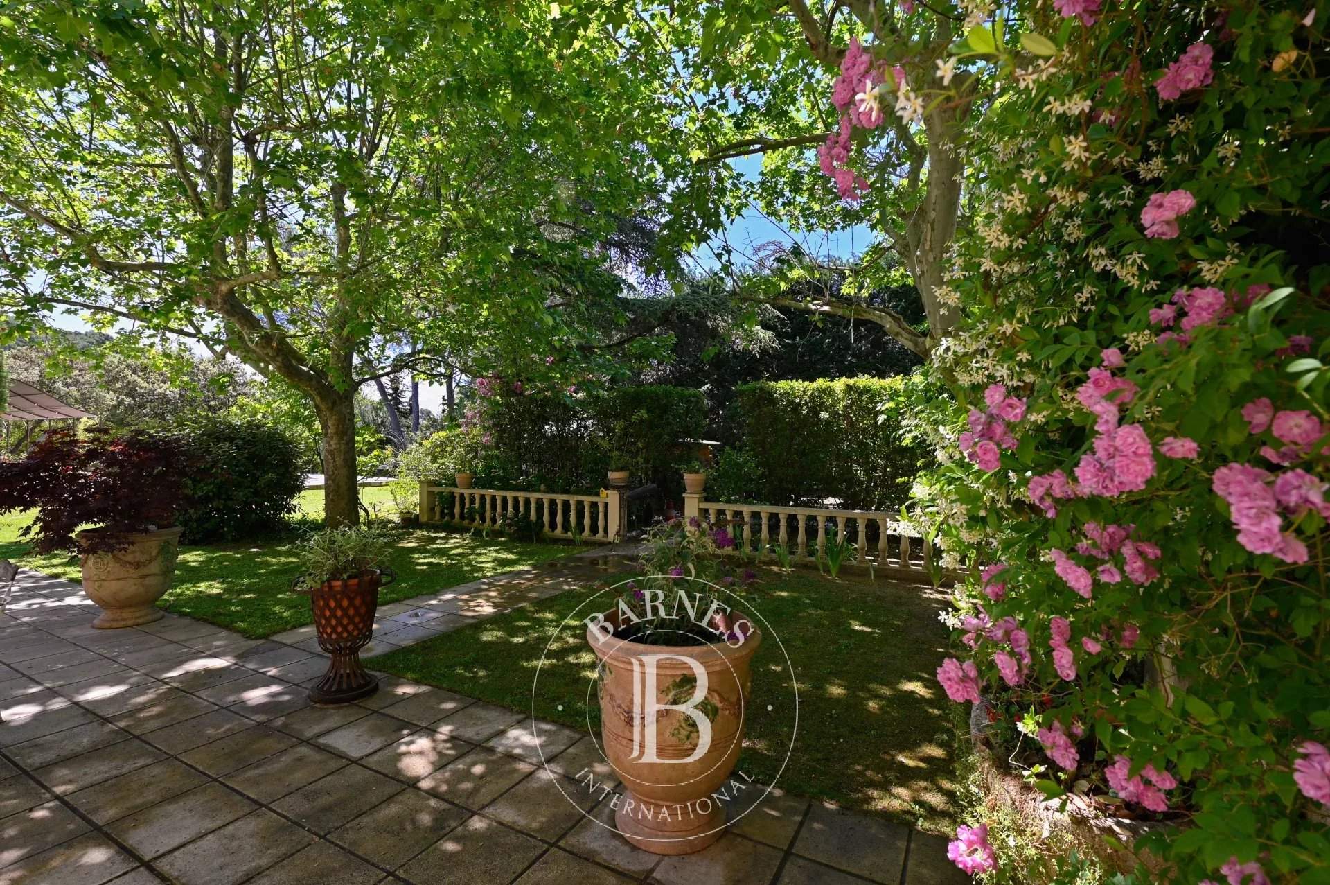 Aix-en-Provence  - House 8 Bedrooms - picture 16