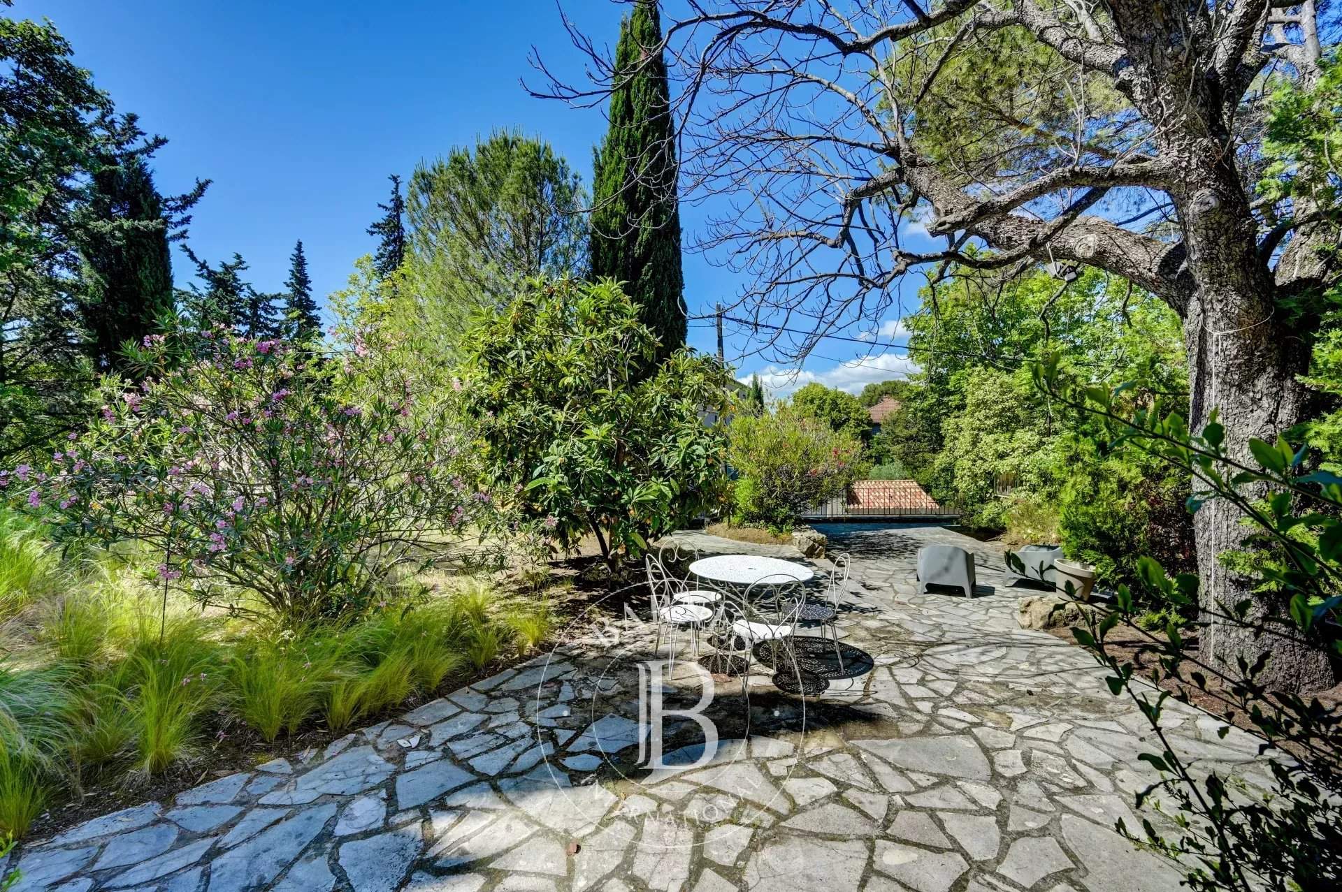 Aix-en-Provence  - House 8 Bedrooms - picture 13