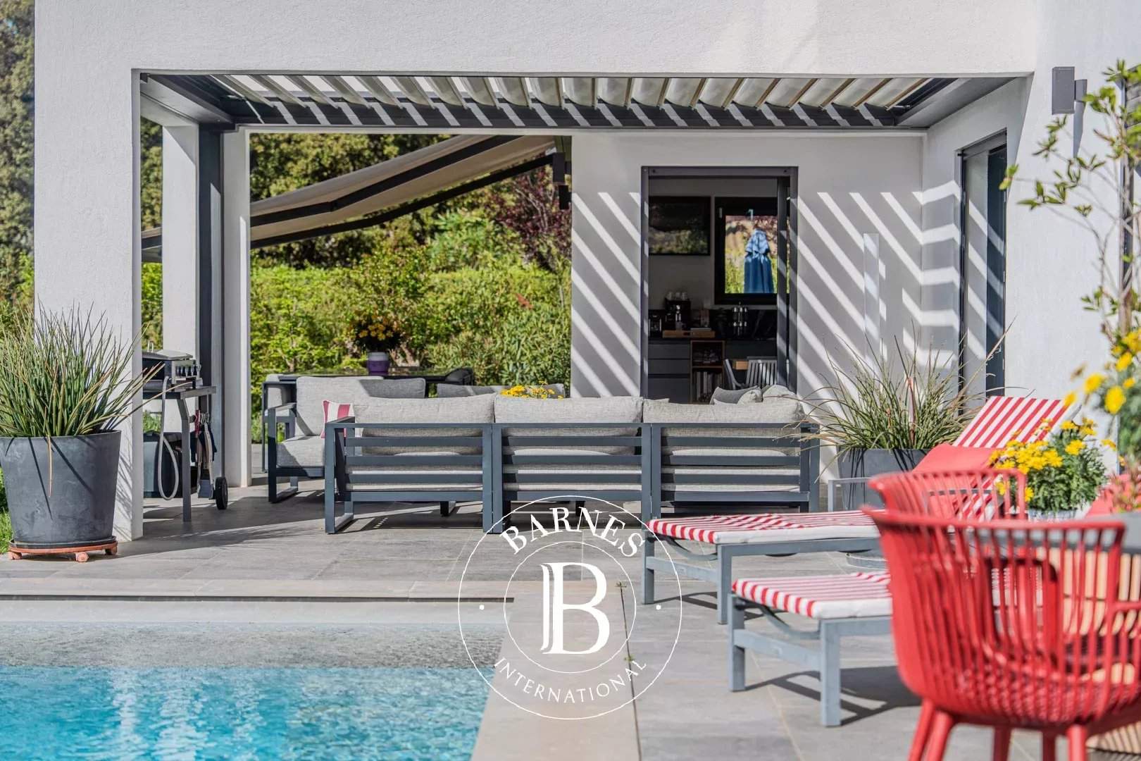 Aix-en-Provence  - Villa 3 Bedrooms - picture 6