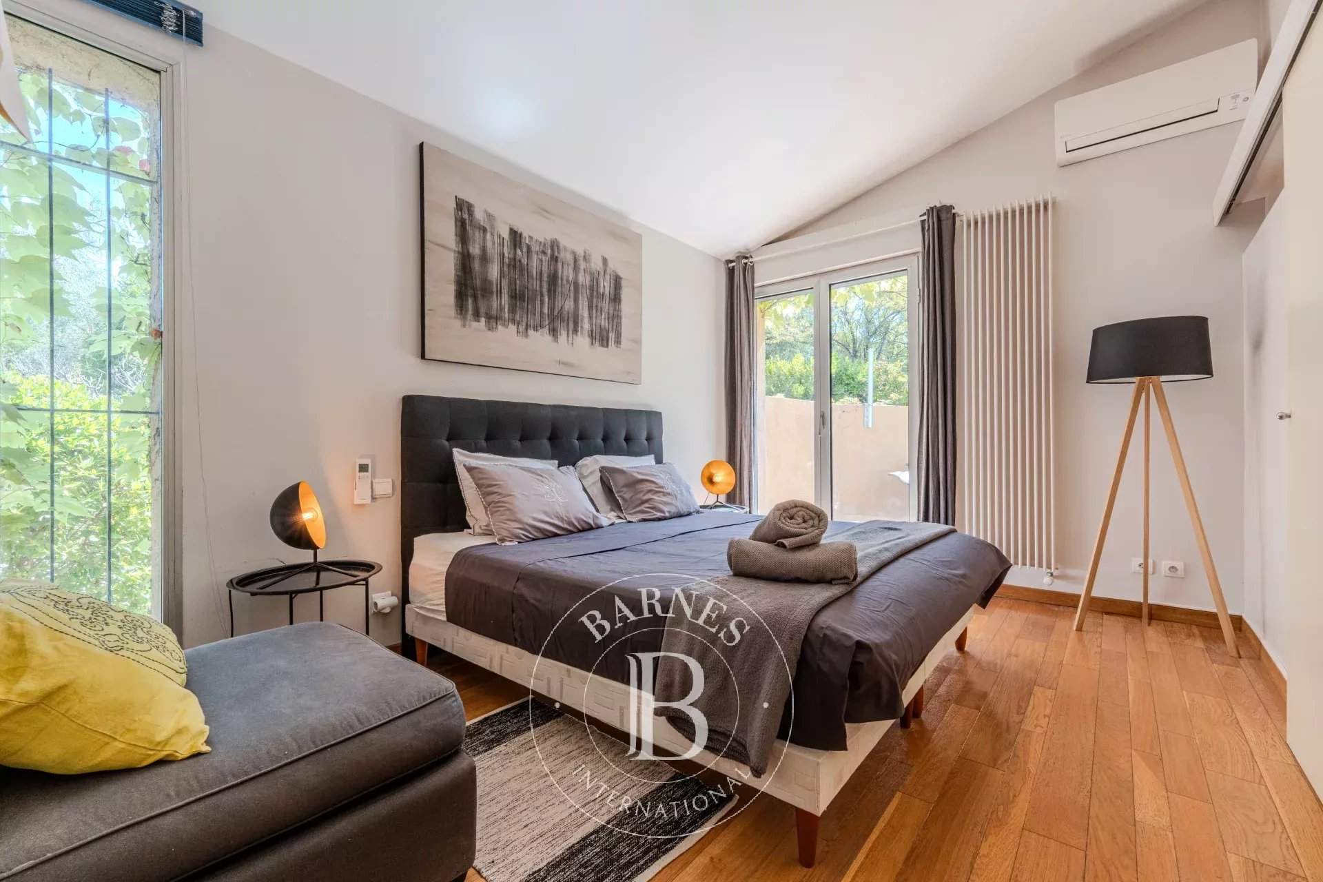 La Tour-d'Aigues  - Property 1 Bedroom - picture 17