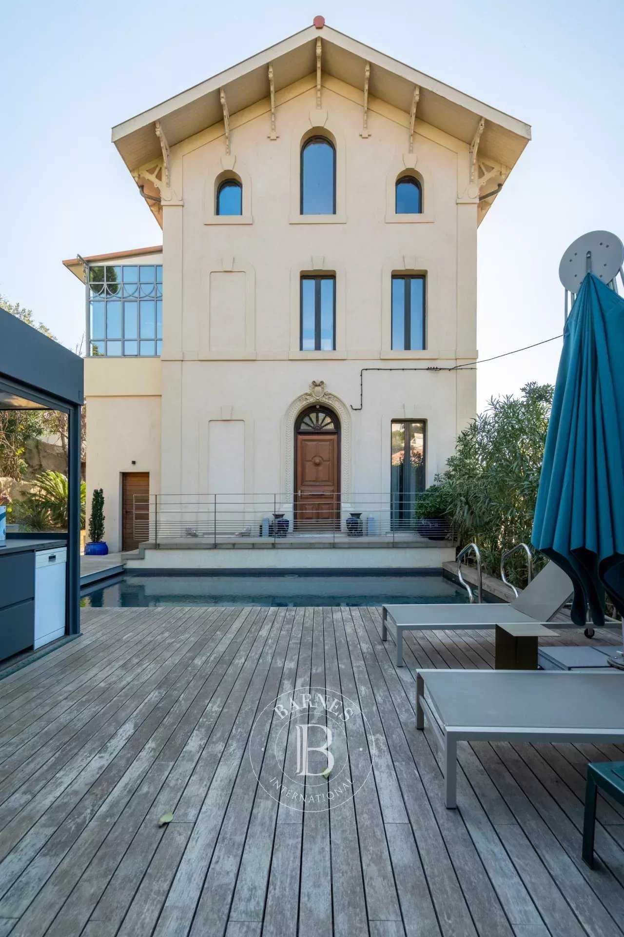 Marseille  - Villa 3 Bedrooms