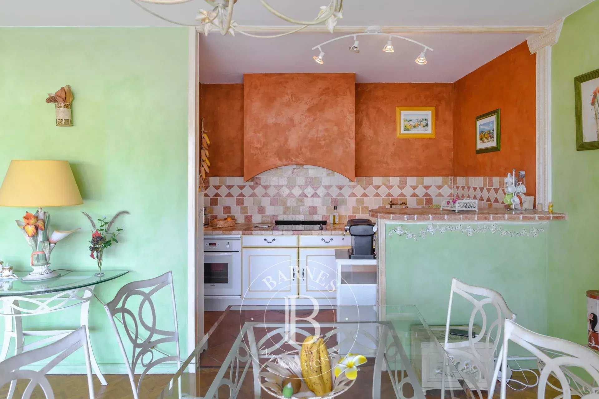 Cassis  - Appartement 2 Pièces, 1 Chambre