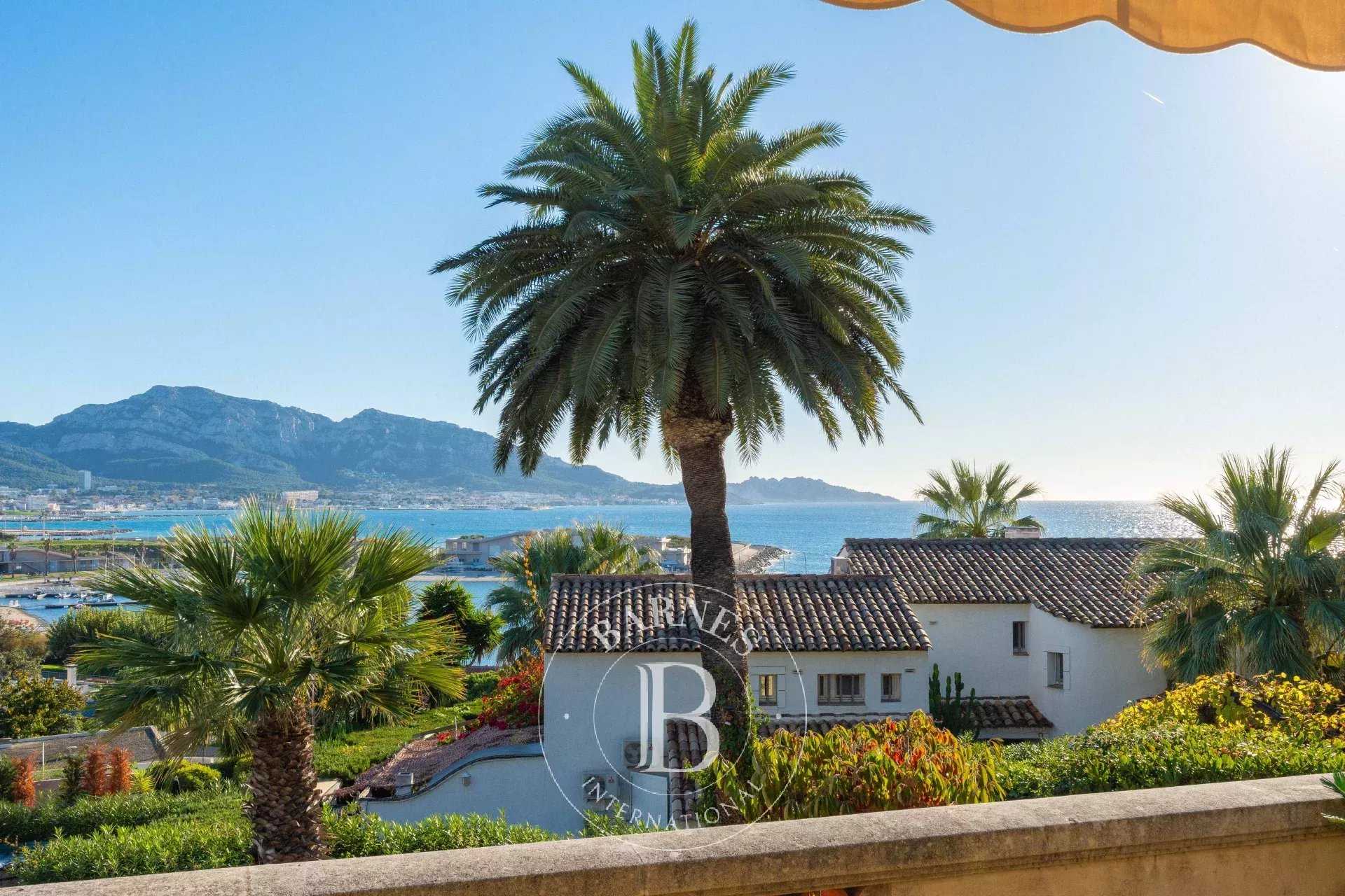 Marseille  - House 3 Bedrooms