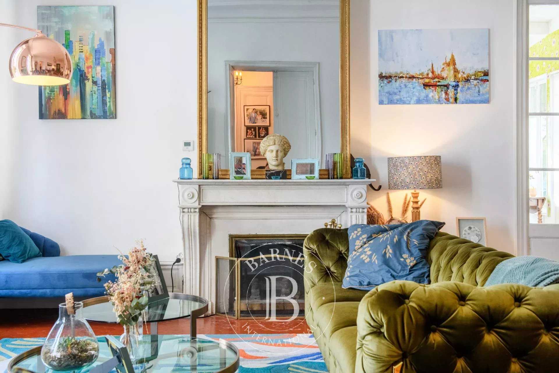 Marseille  - House 6 Bedrooms