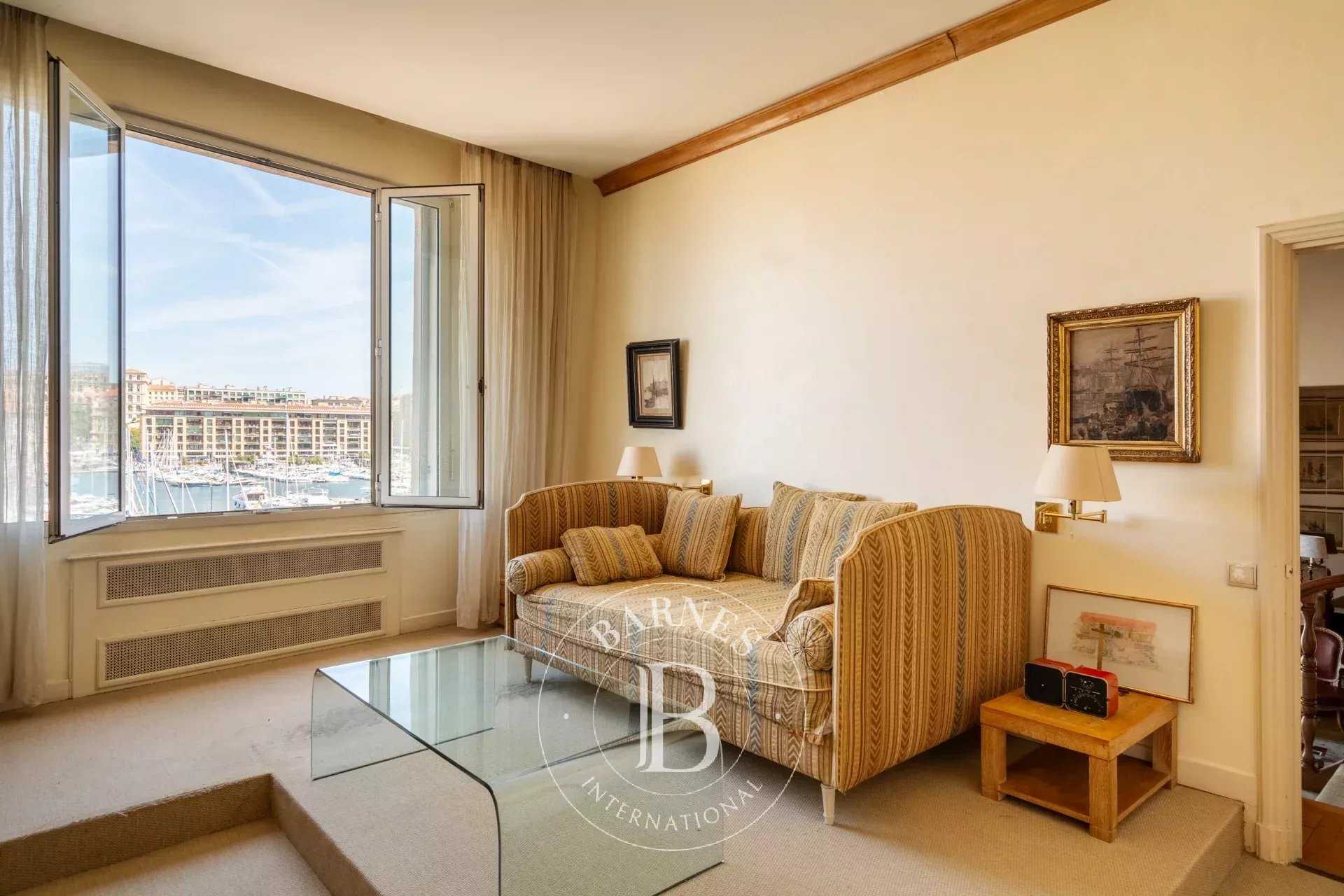 Marseille  - Appartement 5 Pièces 3 Chambres