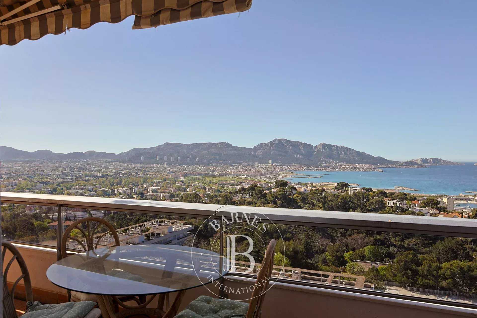 Marseille  - Apartment 2 Bedrooms