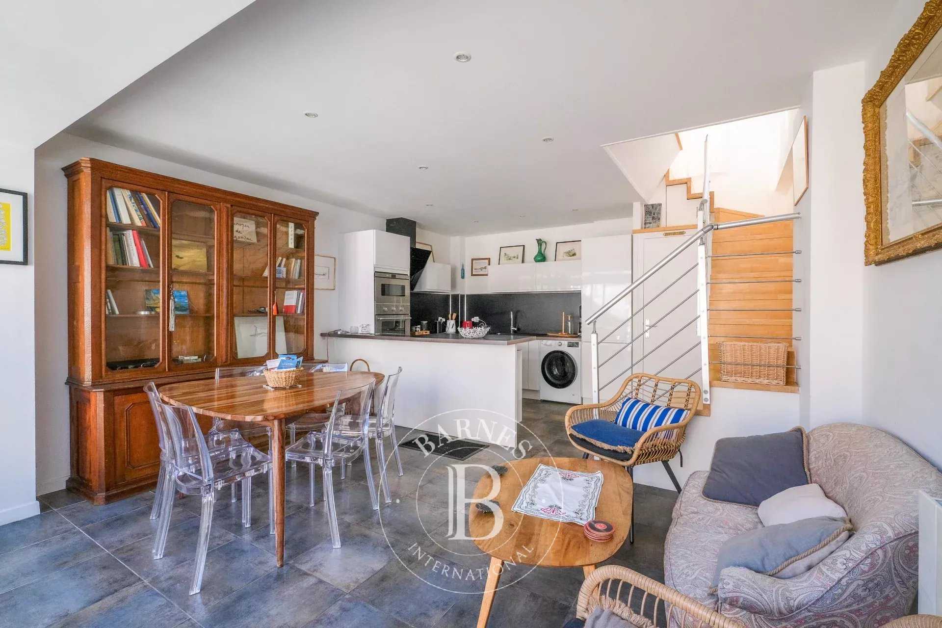 Marseille  - House 3 Bedrooms