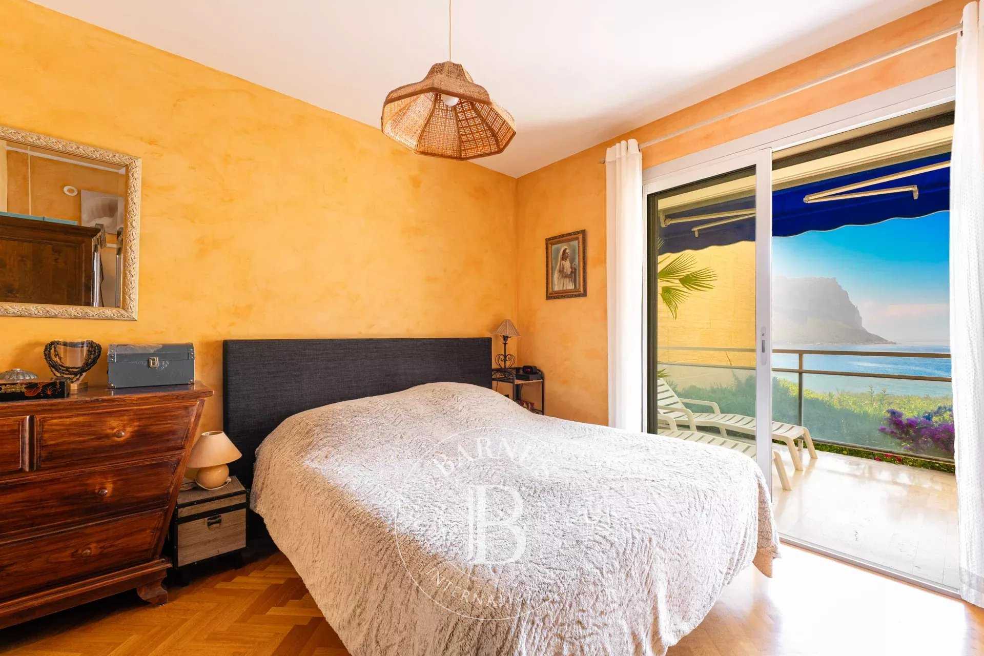 Cassis  - Apartment 3 Bedrooms