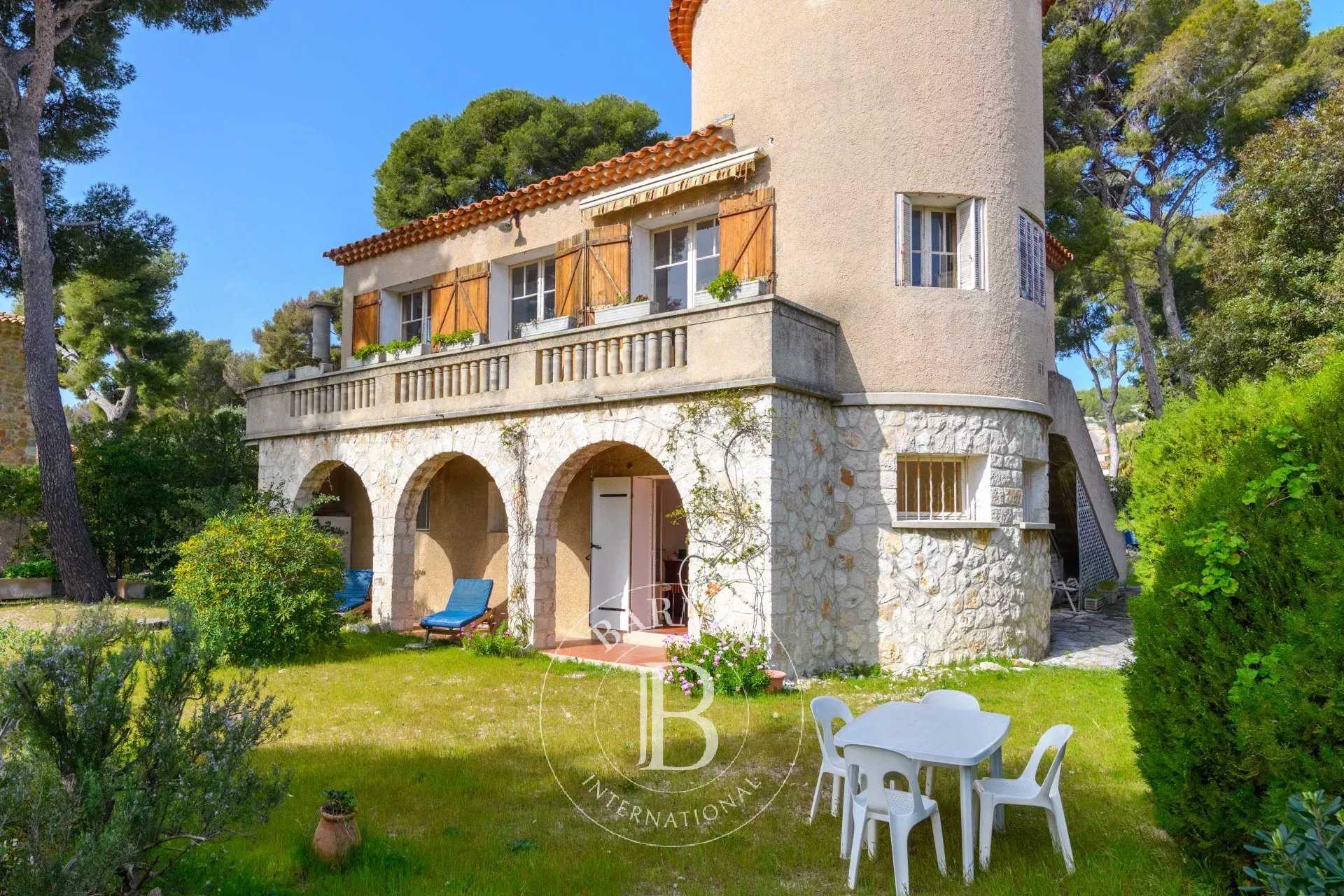 Cassis  - House 5 Bedrooms