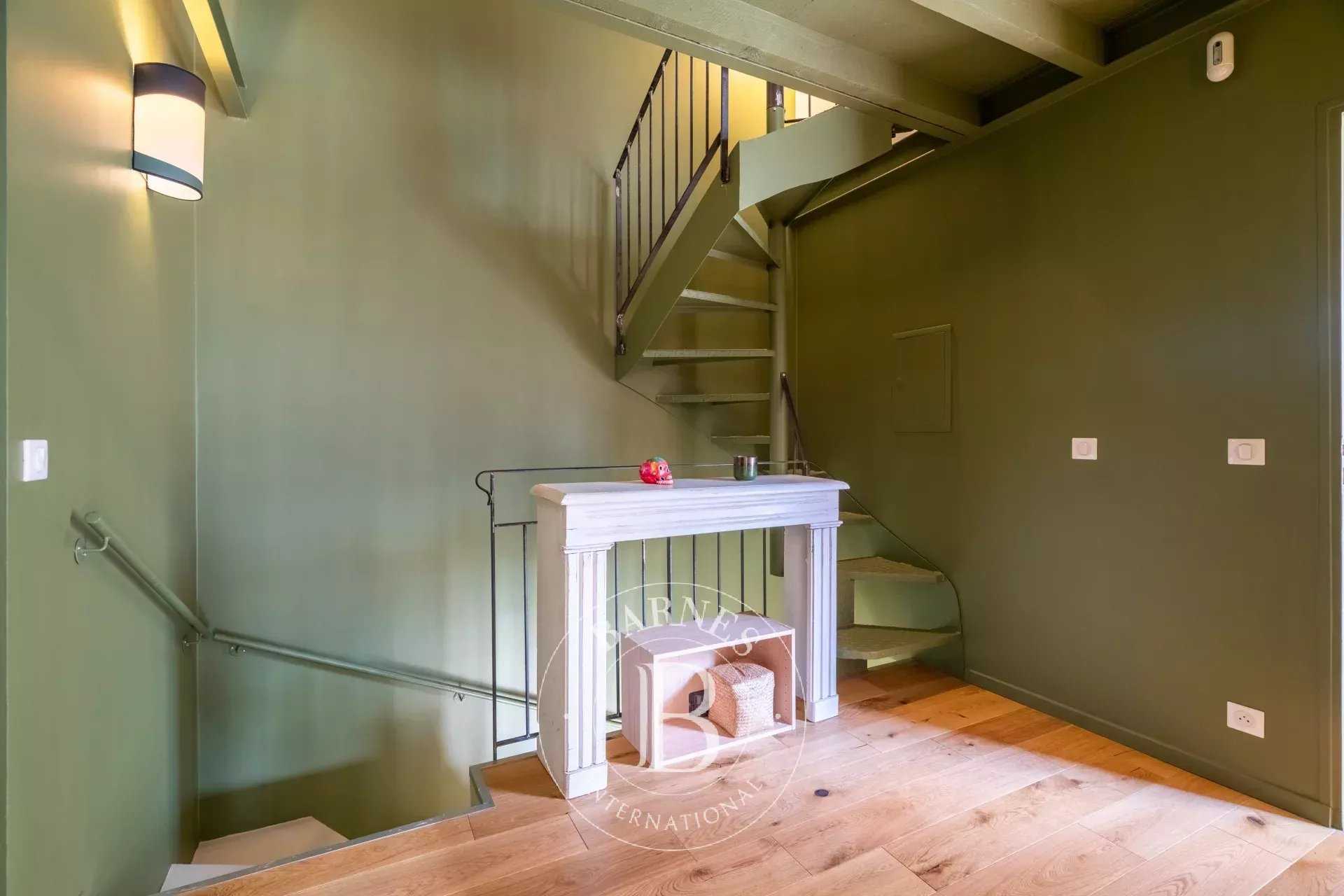 Cassis  - Maison 7 Pi&egrave;ces 5 Chambres