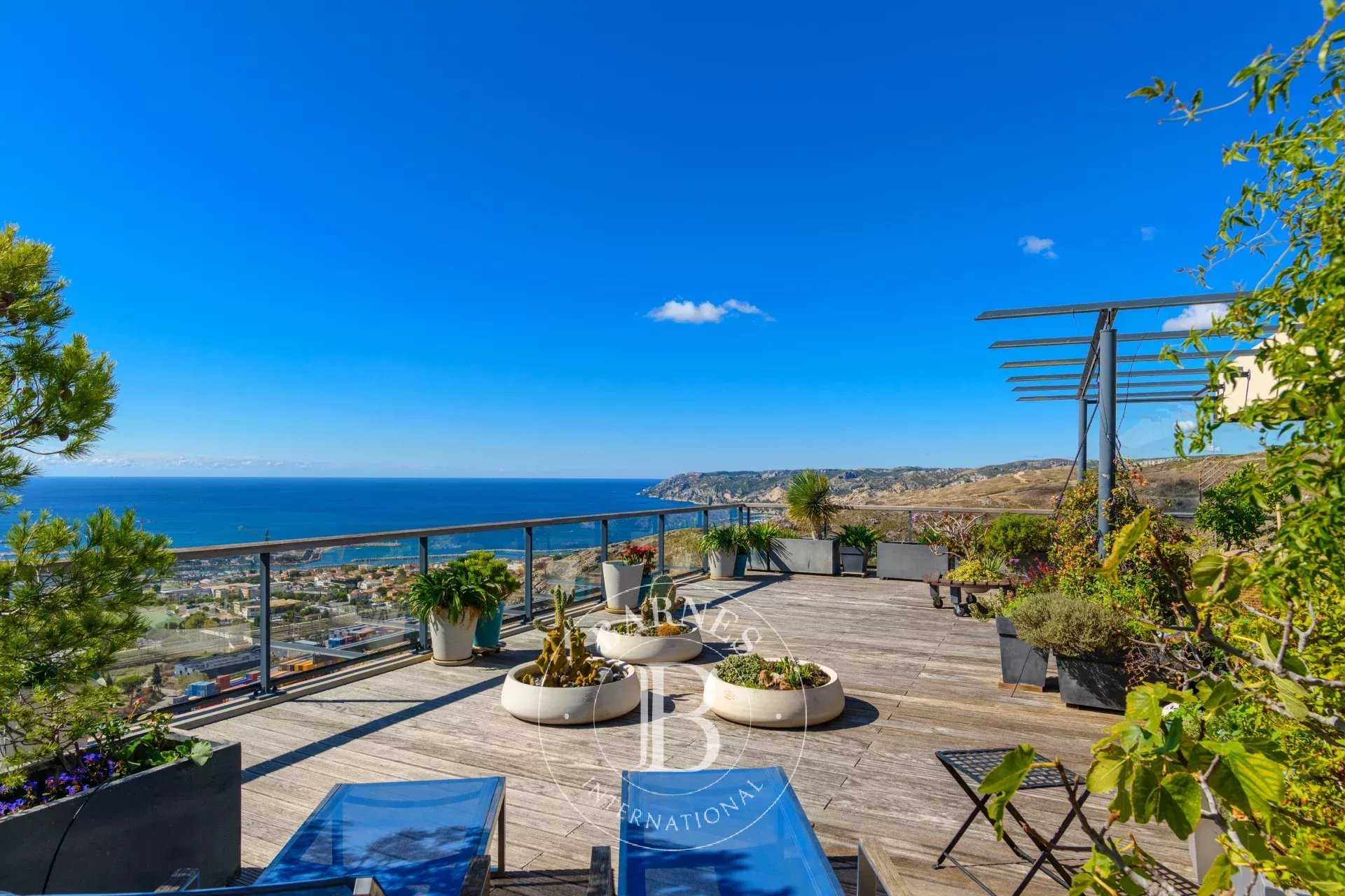 Marseille  - Apartment 3 Bedrooms