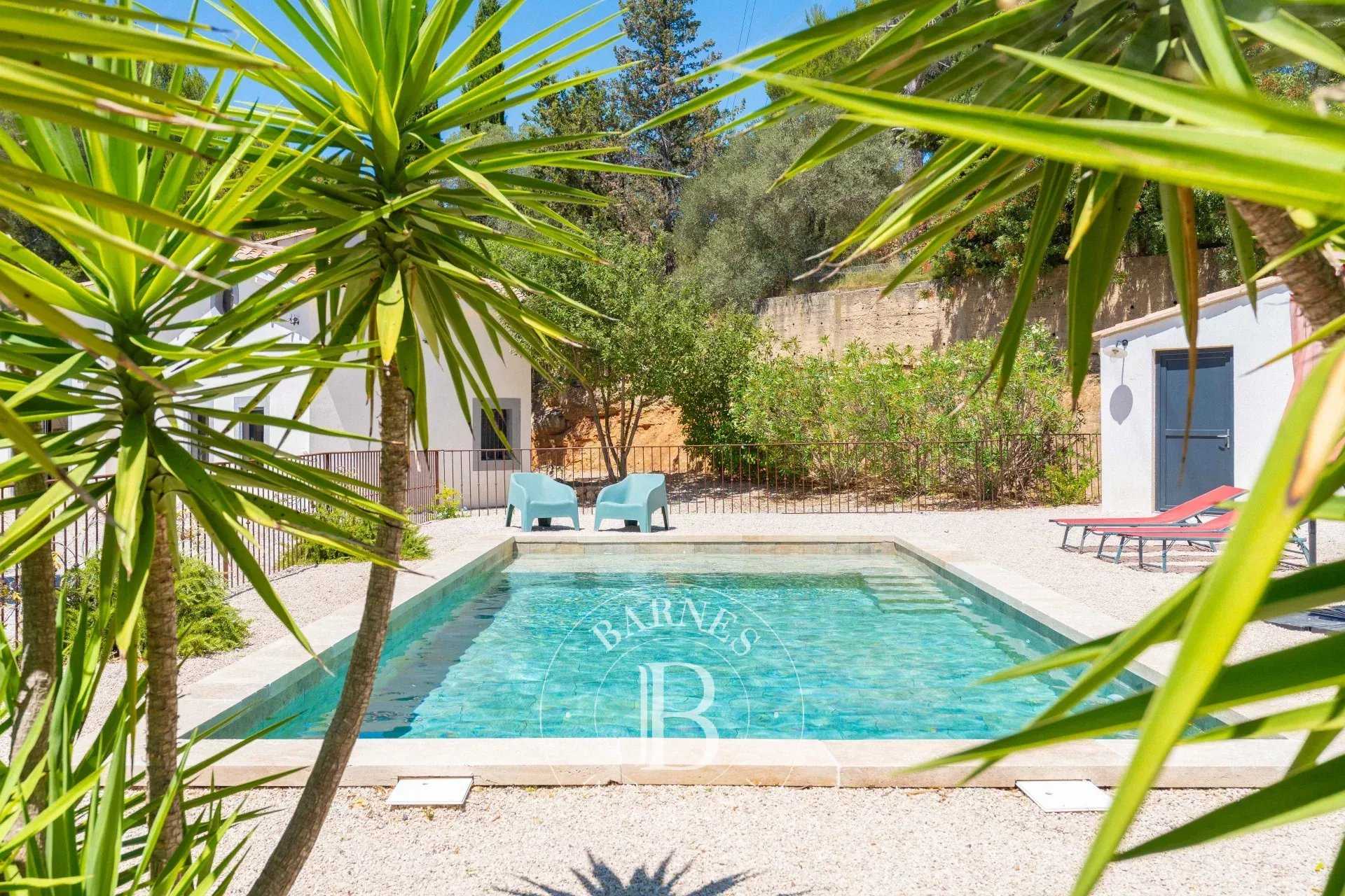 Aubagne  - House 5 Bedrooms