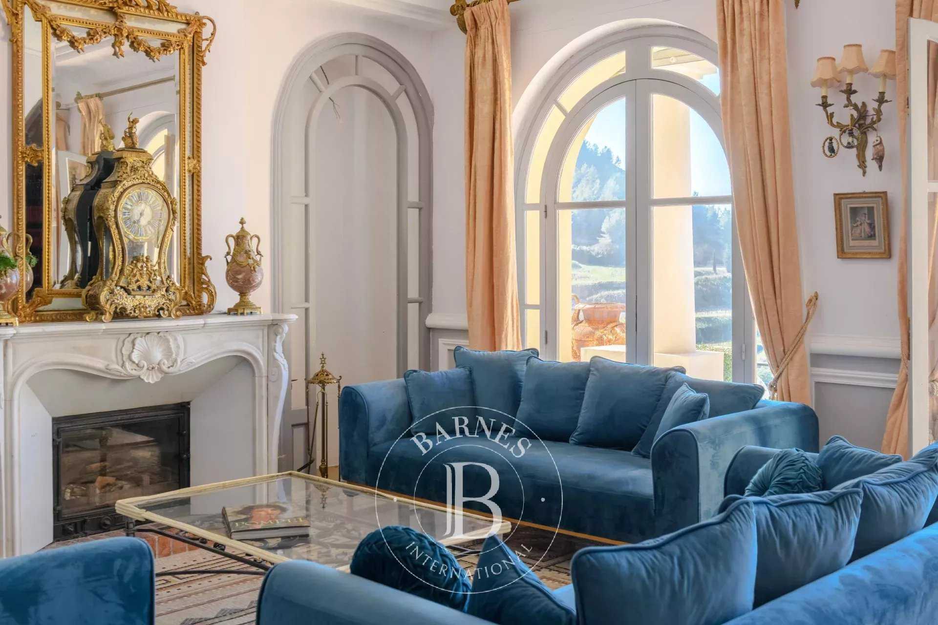 Cassis  - Maison  6 Chambres