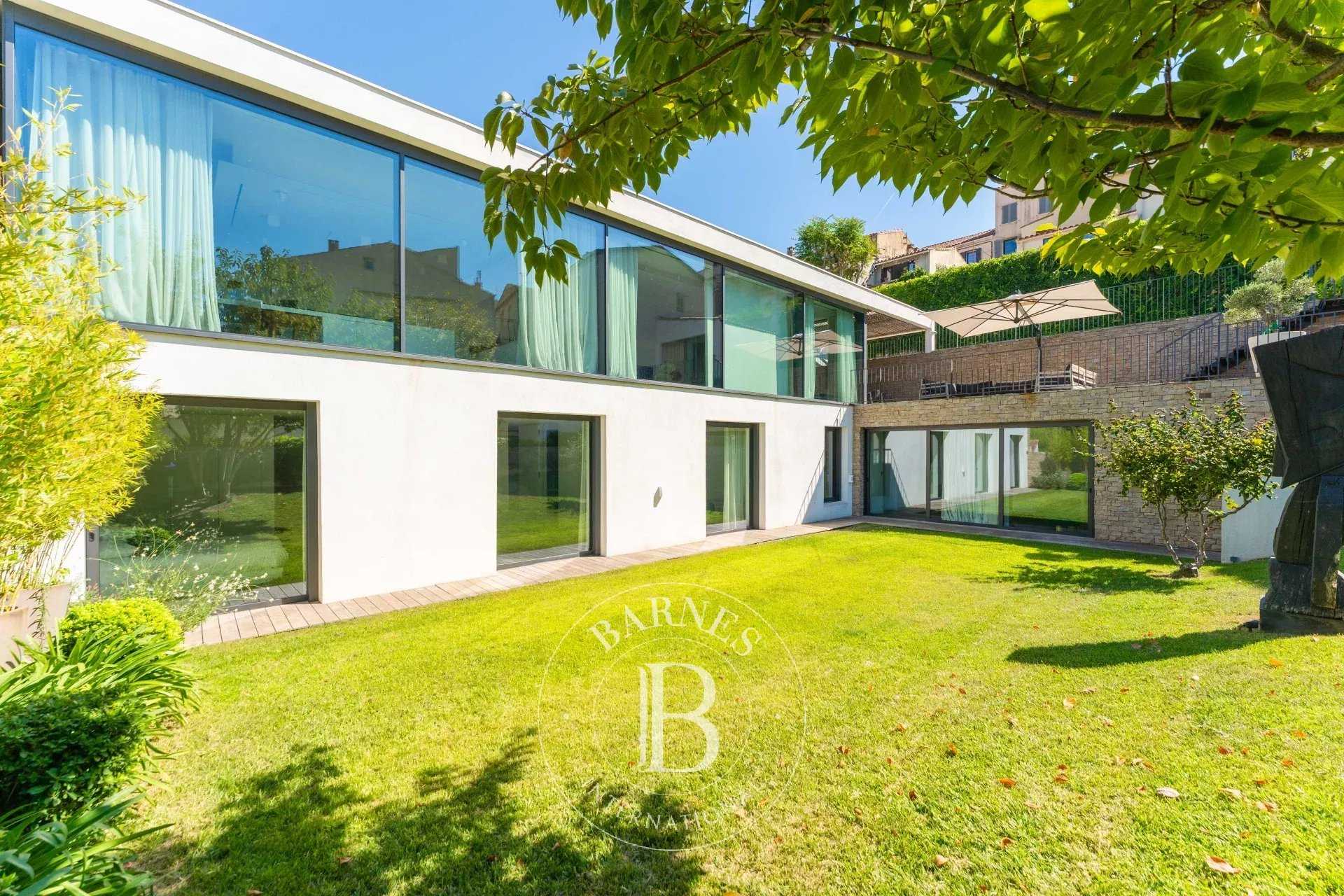 Marseille  - House 4 Bedrooms