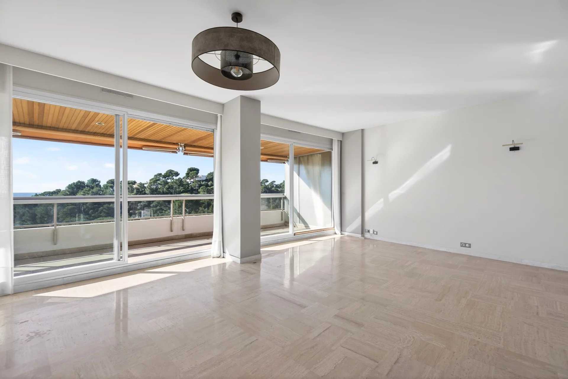 Marseille  - Apartment 2 Bedrooms