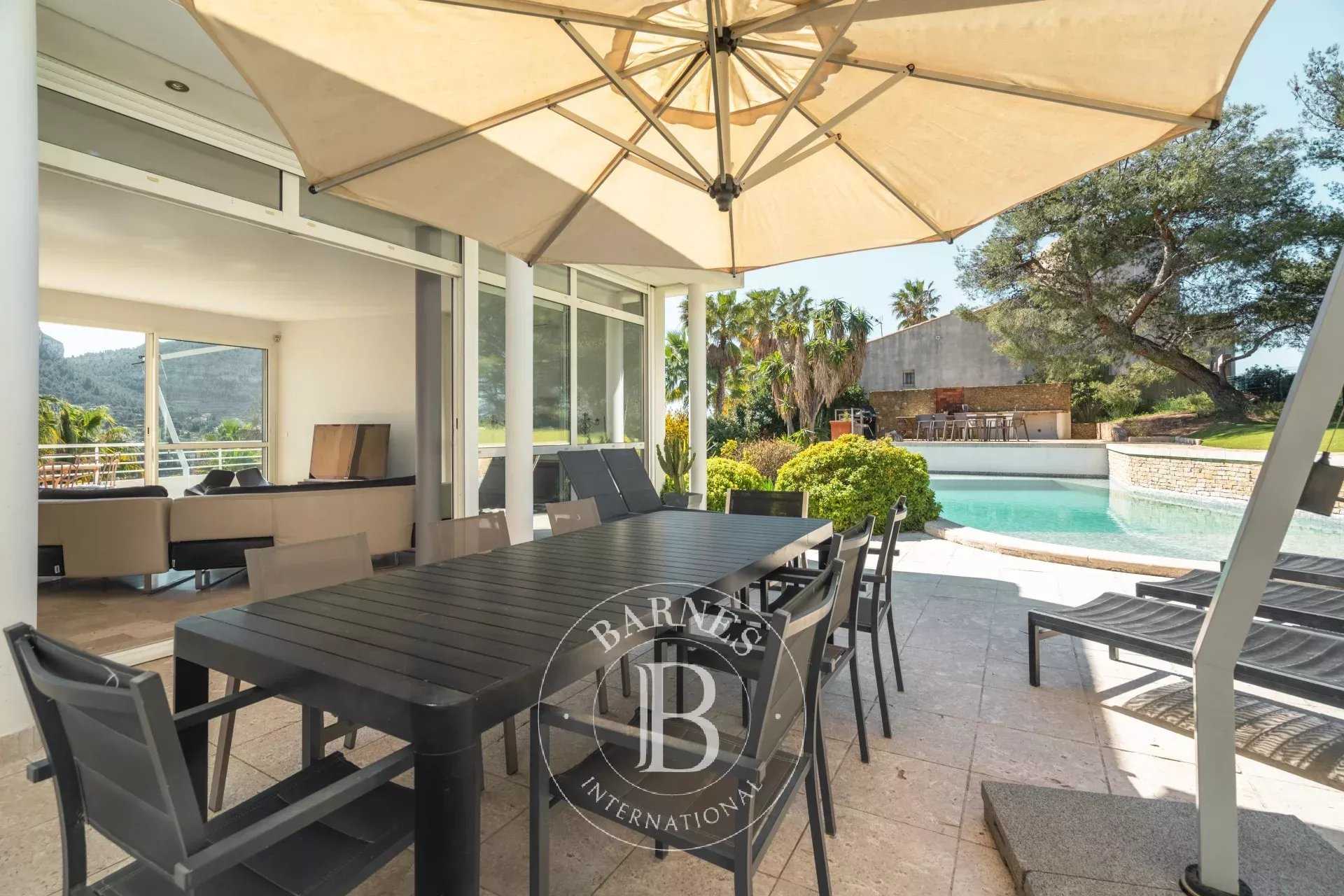 Cassis  - House 5 Bedrooms