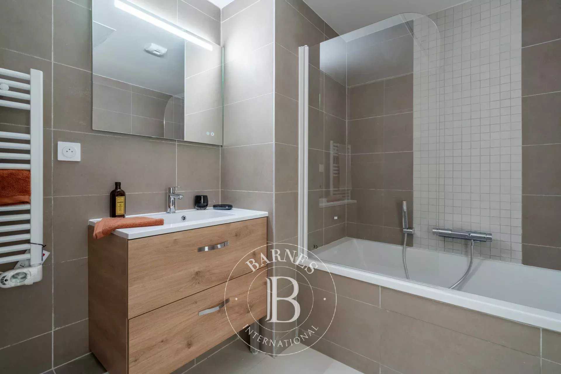 Marseille  - Apartment 4 Bedrooms