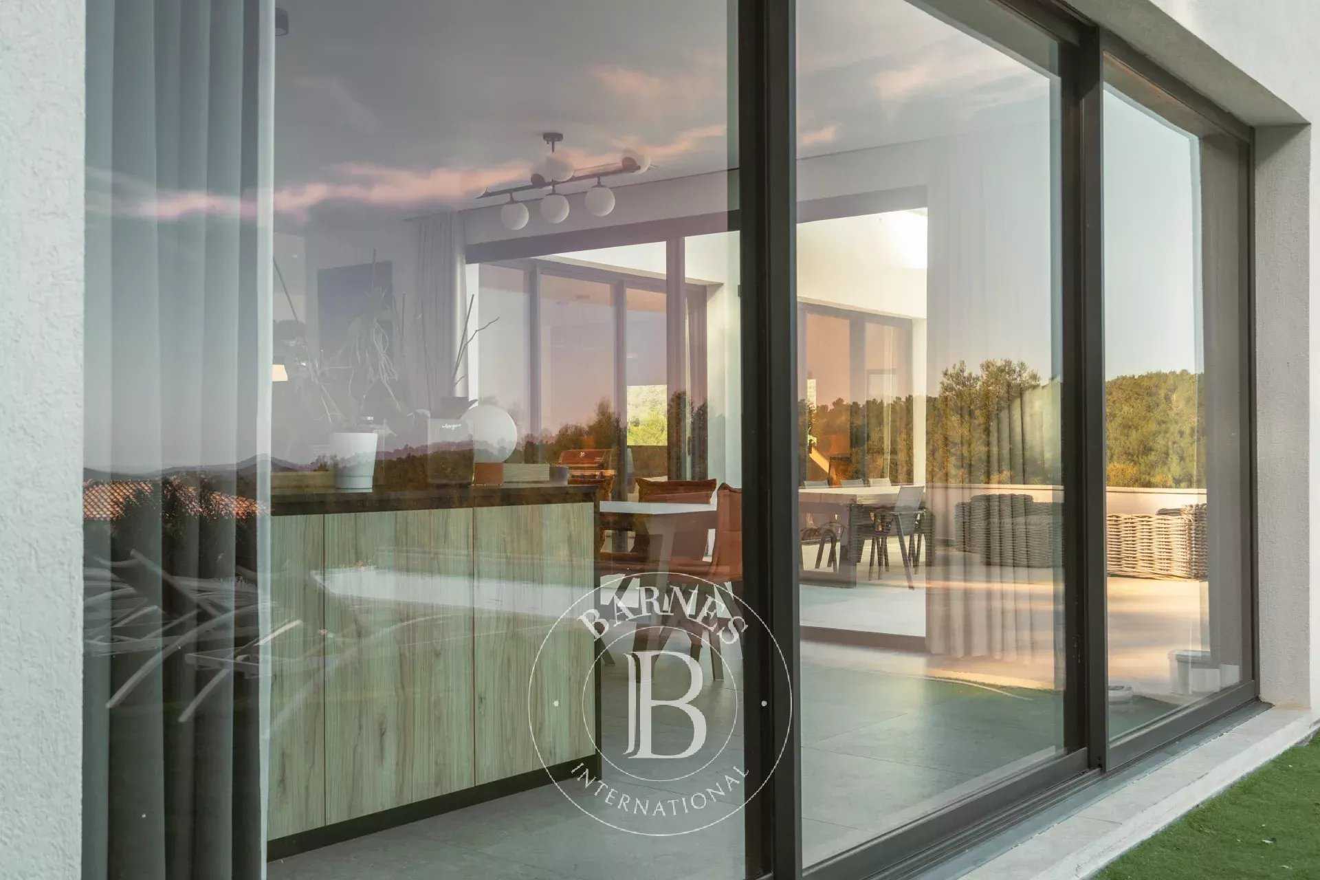 Ceyreste  - Villa 7 Pi&egrave;ces 4 Chambres