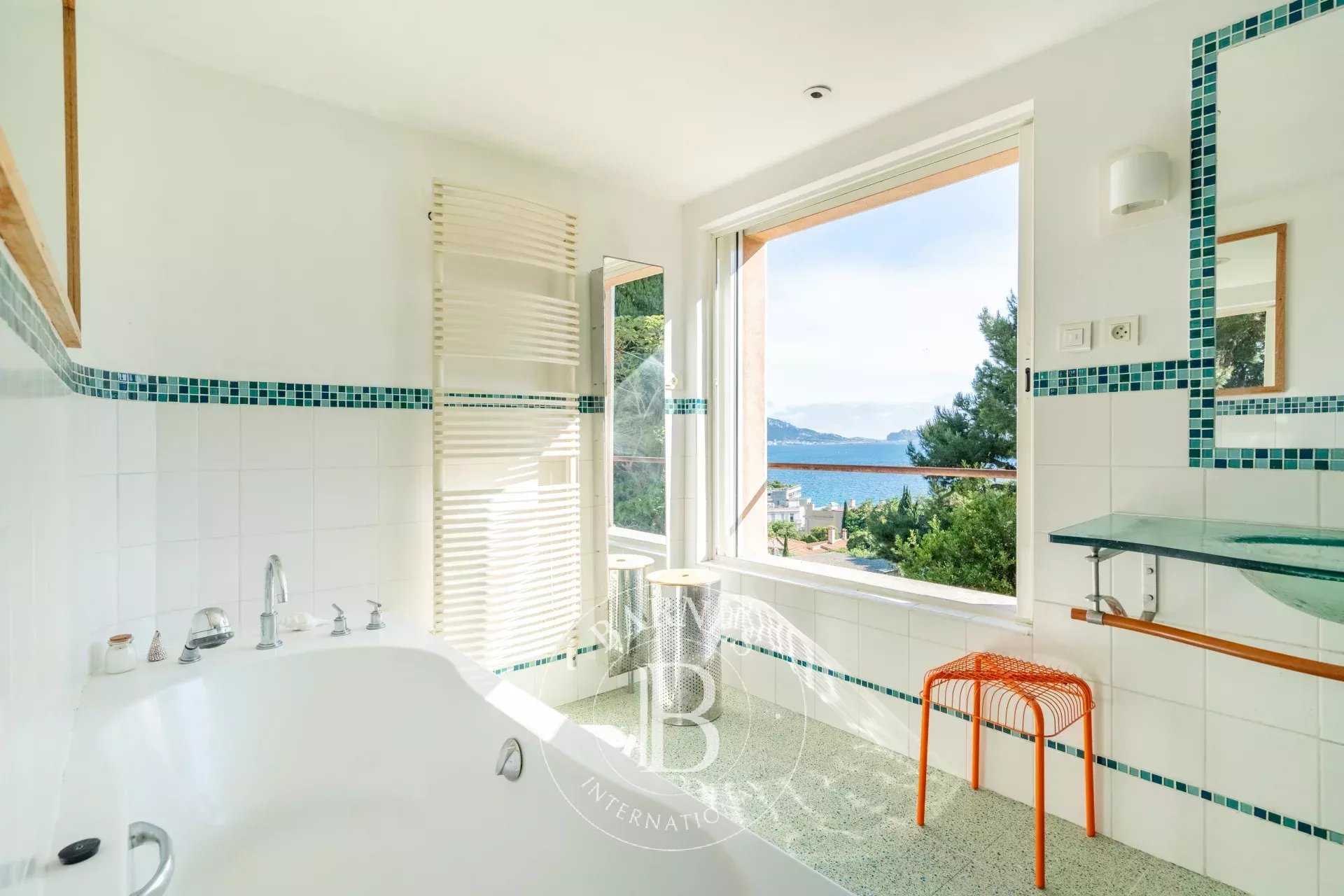 Marseille  - House 3 Bedrooms