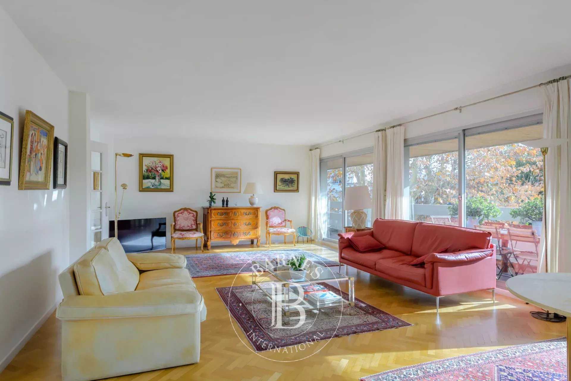 Marseille  - Apartment 3 Bedrooms