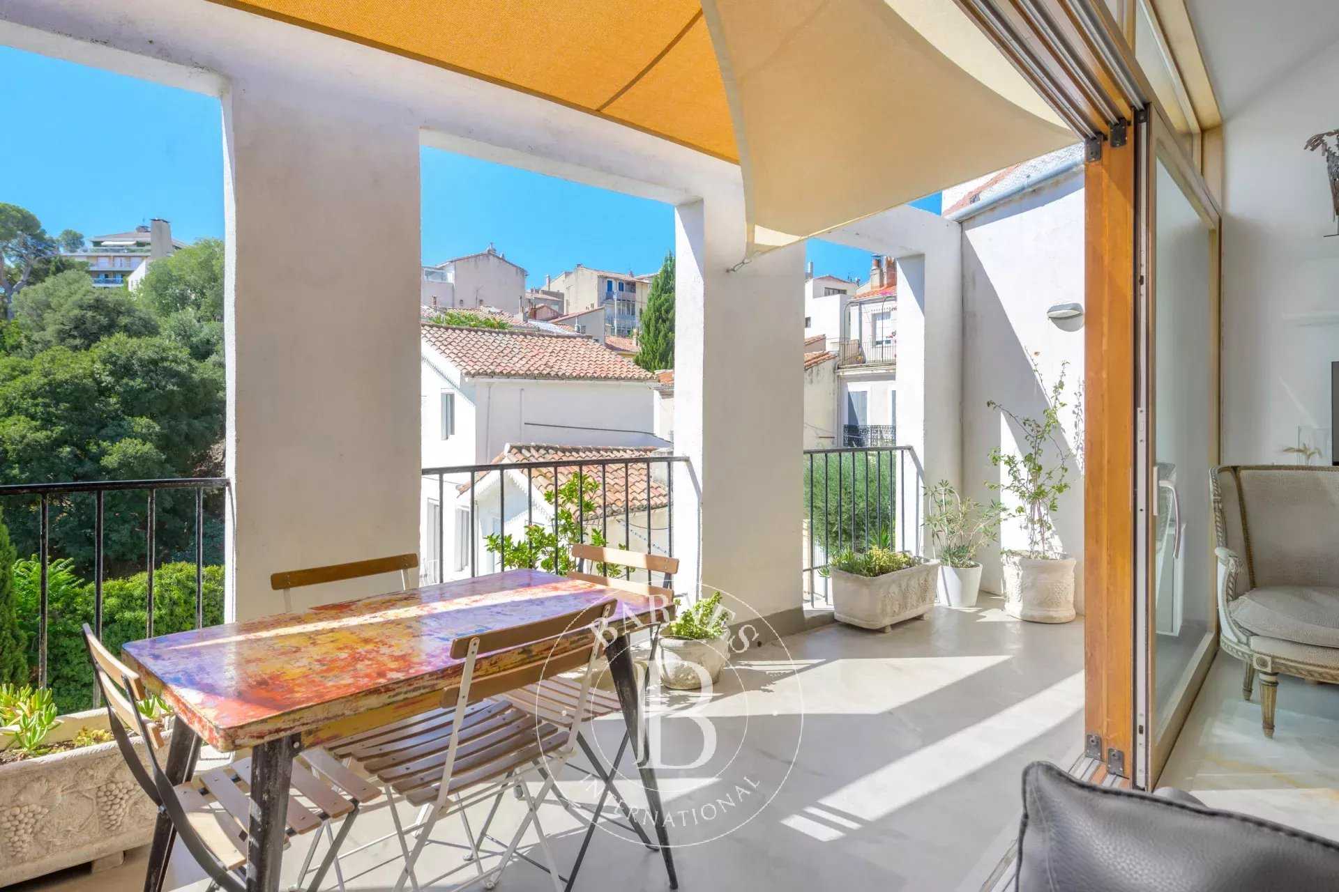 Marseille  - Maison de ville 4 Pièces 3 Chambres
