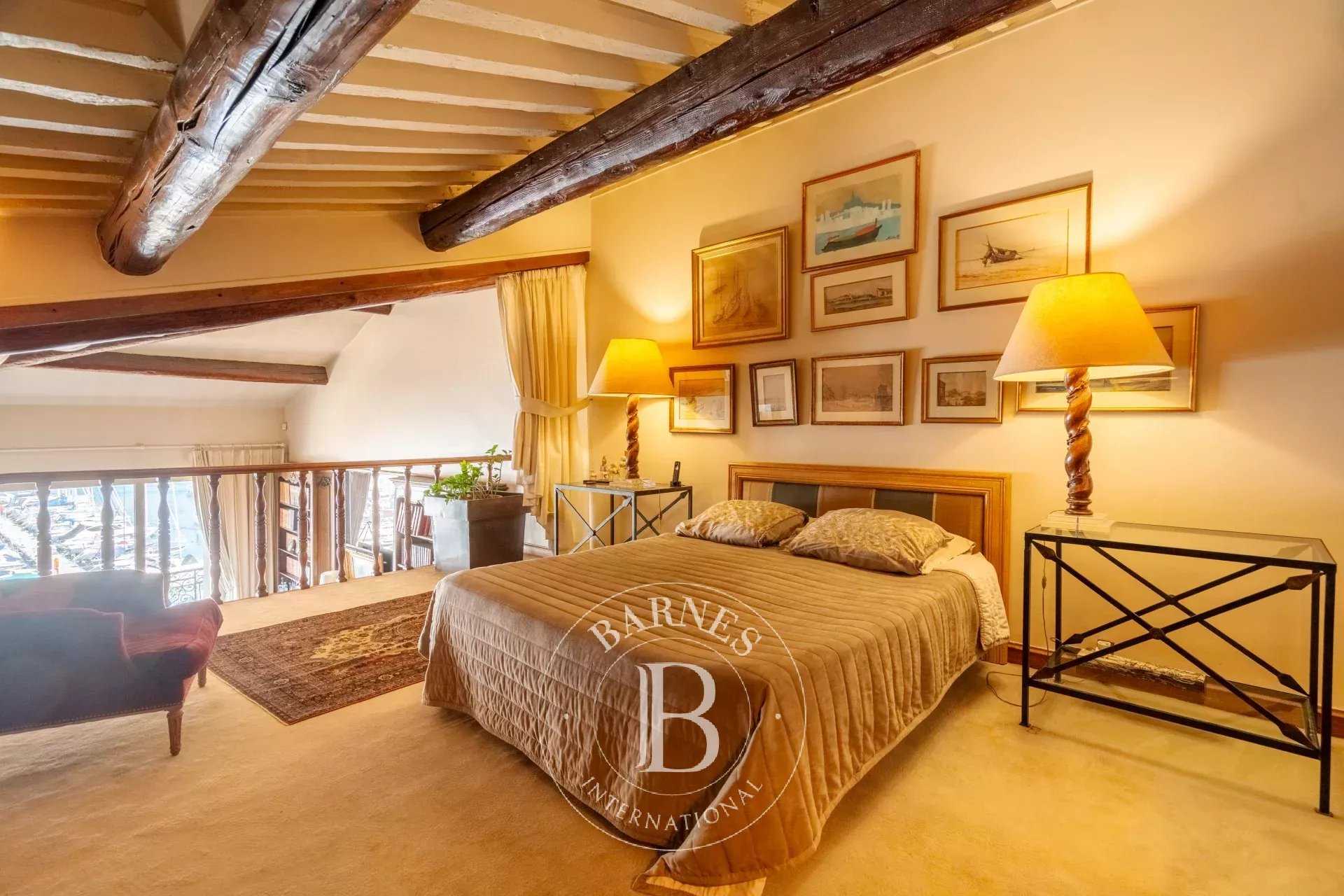 Marseille  - Apartment 3 Bedrooms
