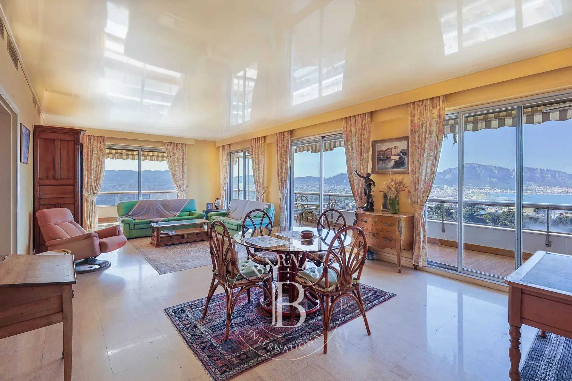 Marseille  - Apartment 2 Bedrooms