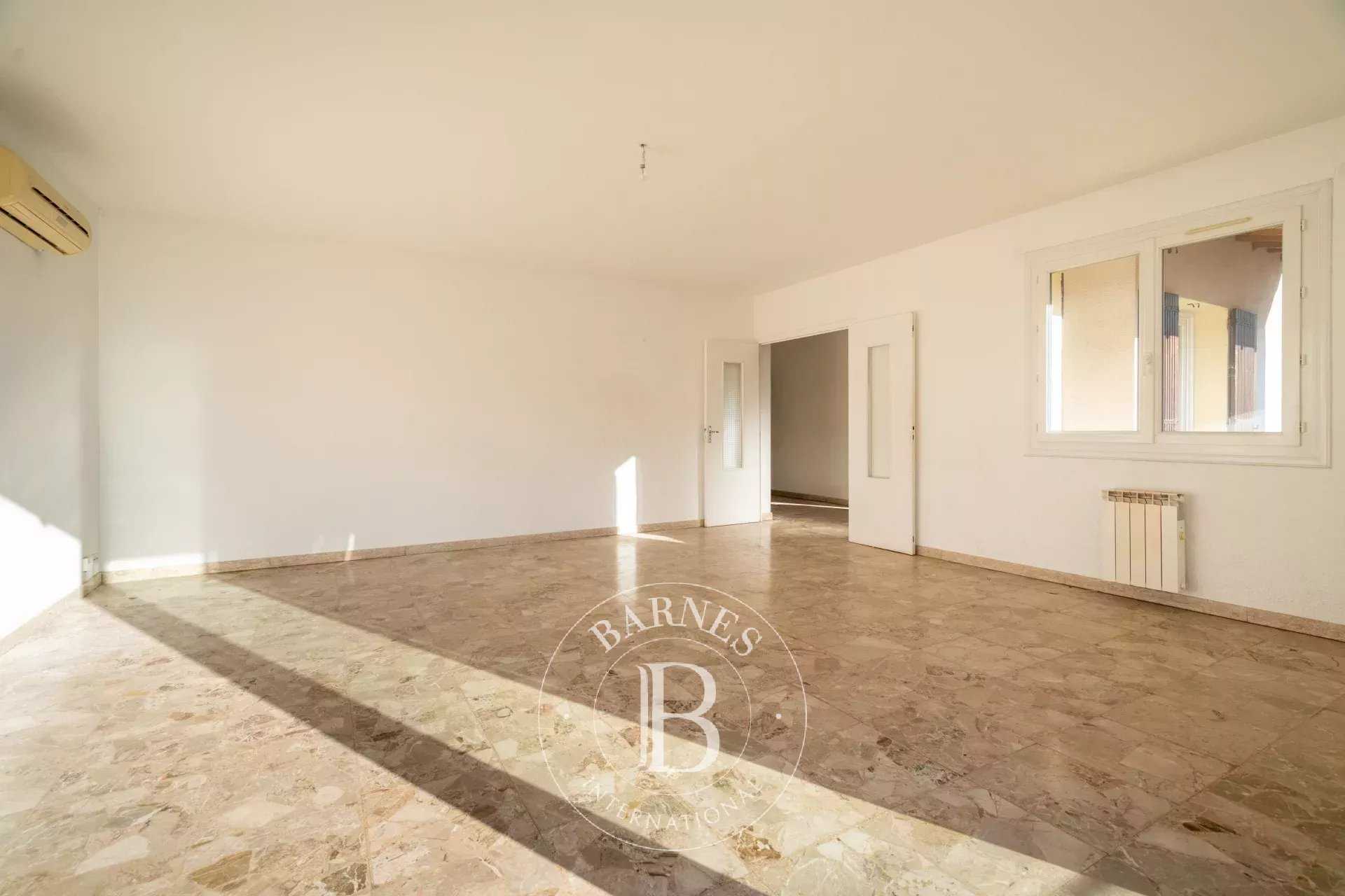 Marseille  - House 4 Bedrooms