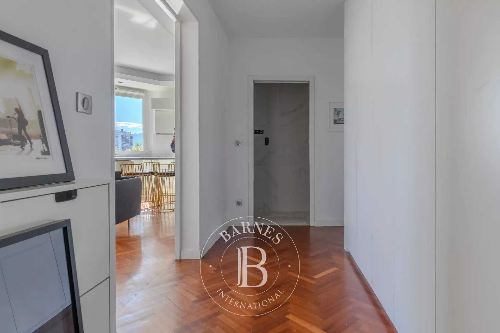 Marseille  - Appartement 3 Pièces 2 Chambres