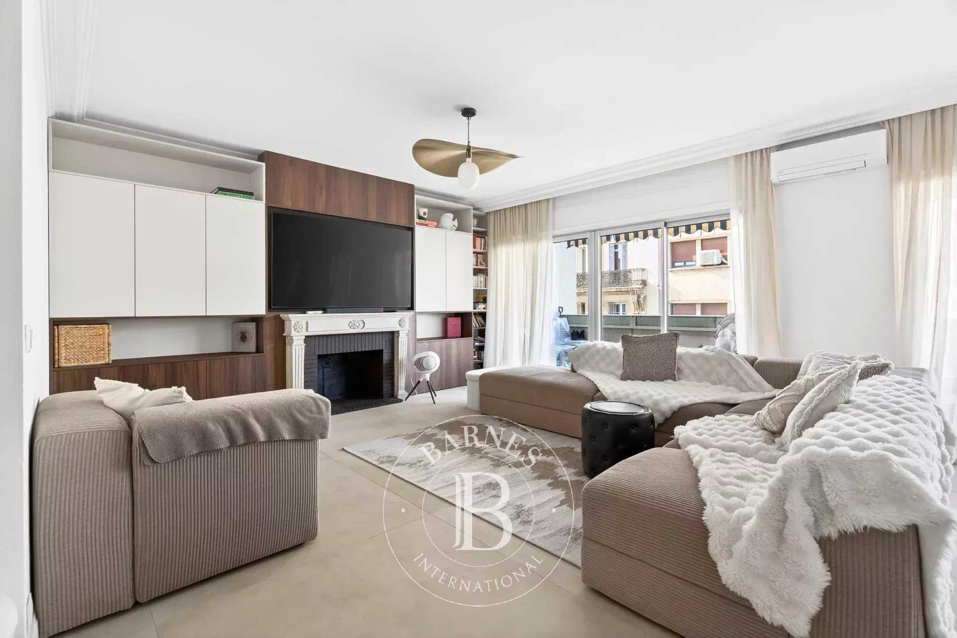 Marseille  - Apartment 3 Bedrooms