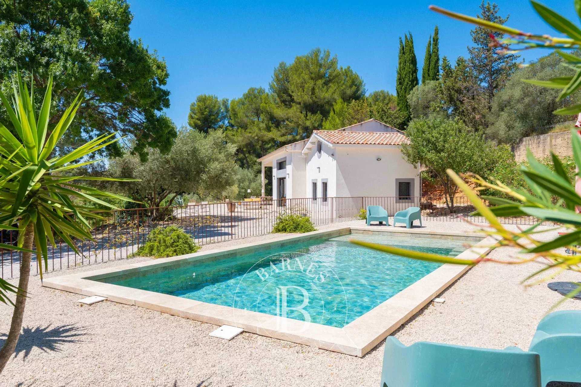 Aubagne  - House 5 Bedrooms