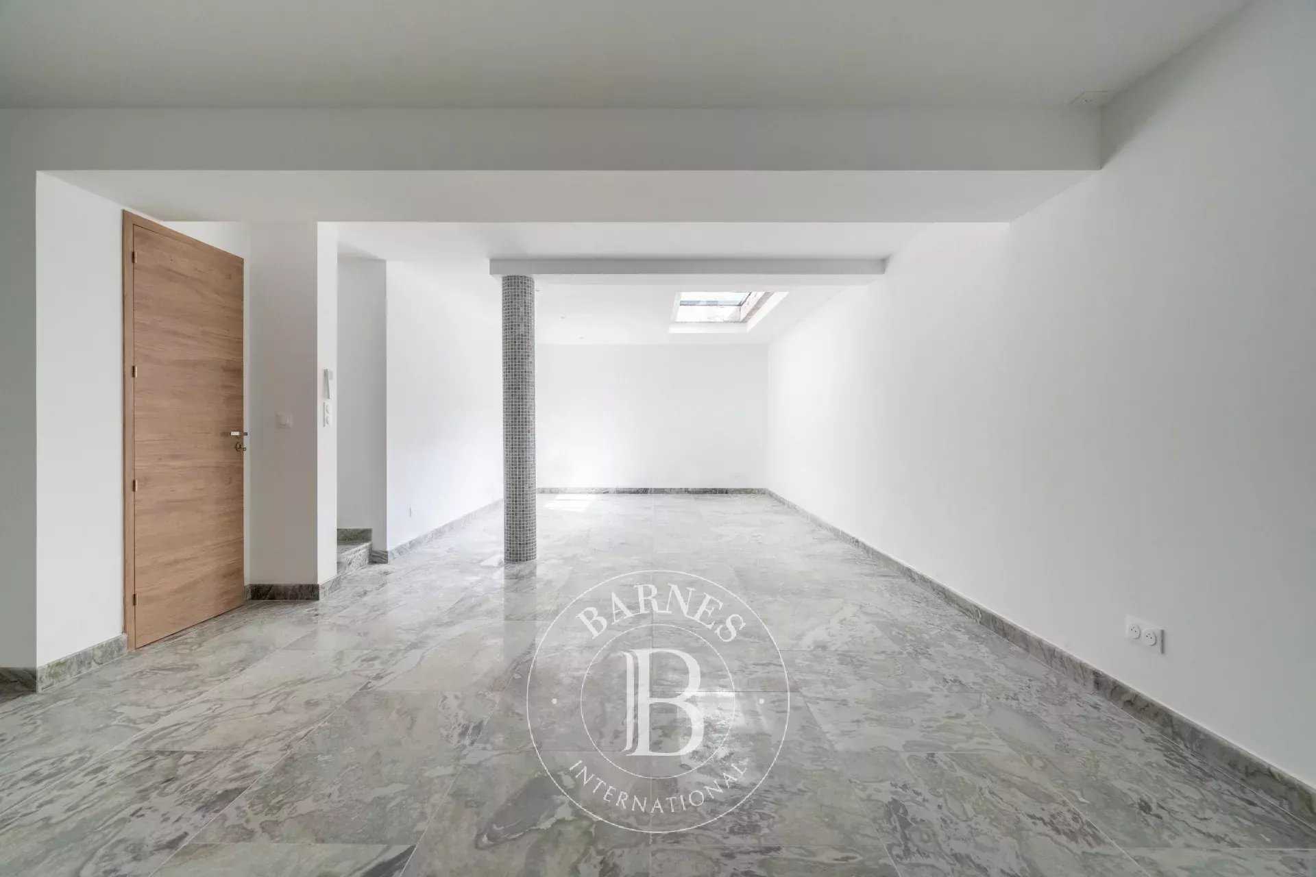 Marseille  - House 4 Bedrooms