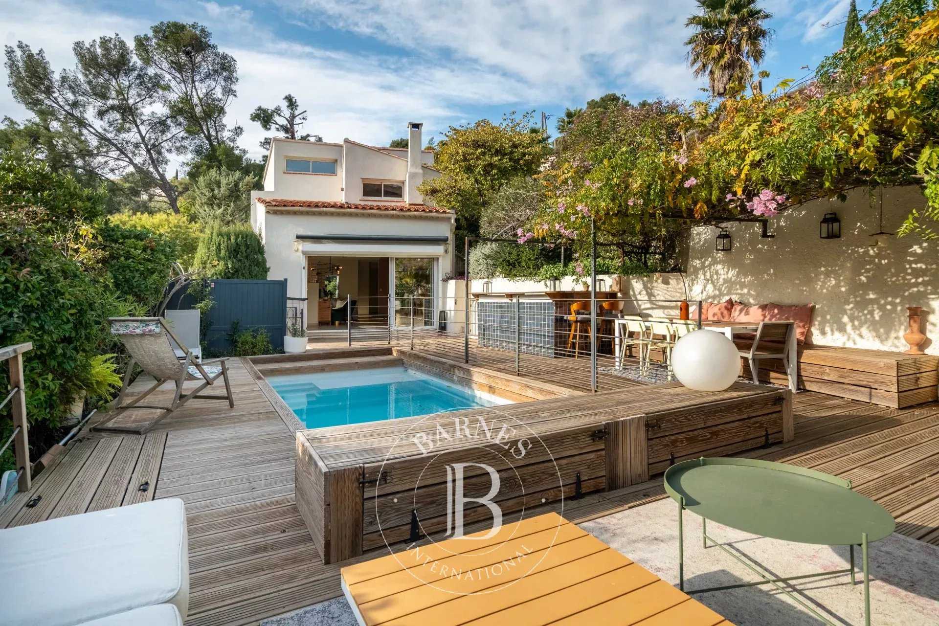 Cassis  - House 5 Bedrooms