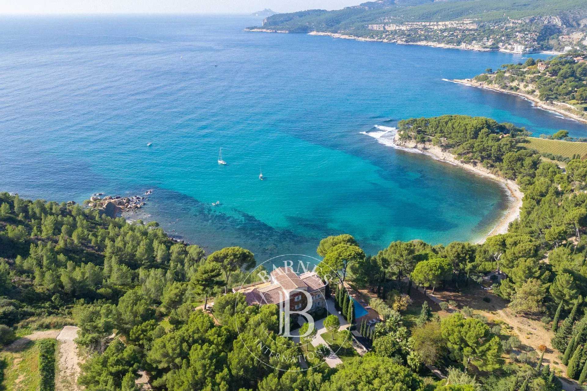 Cassis  - House 11 Bedrooms