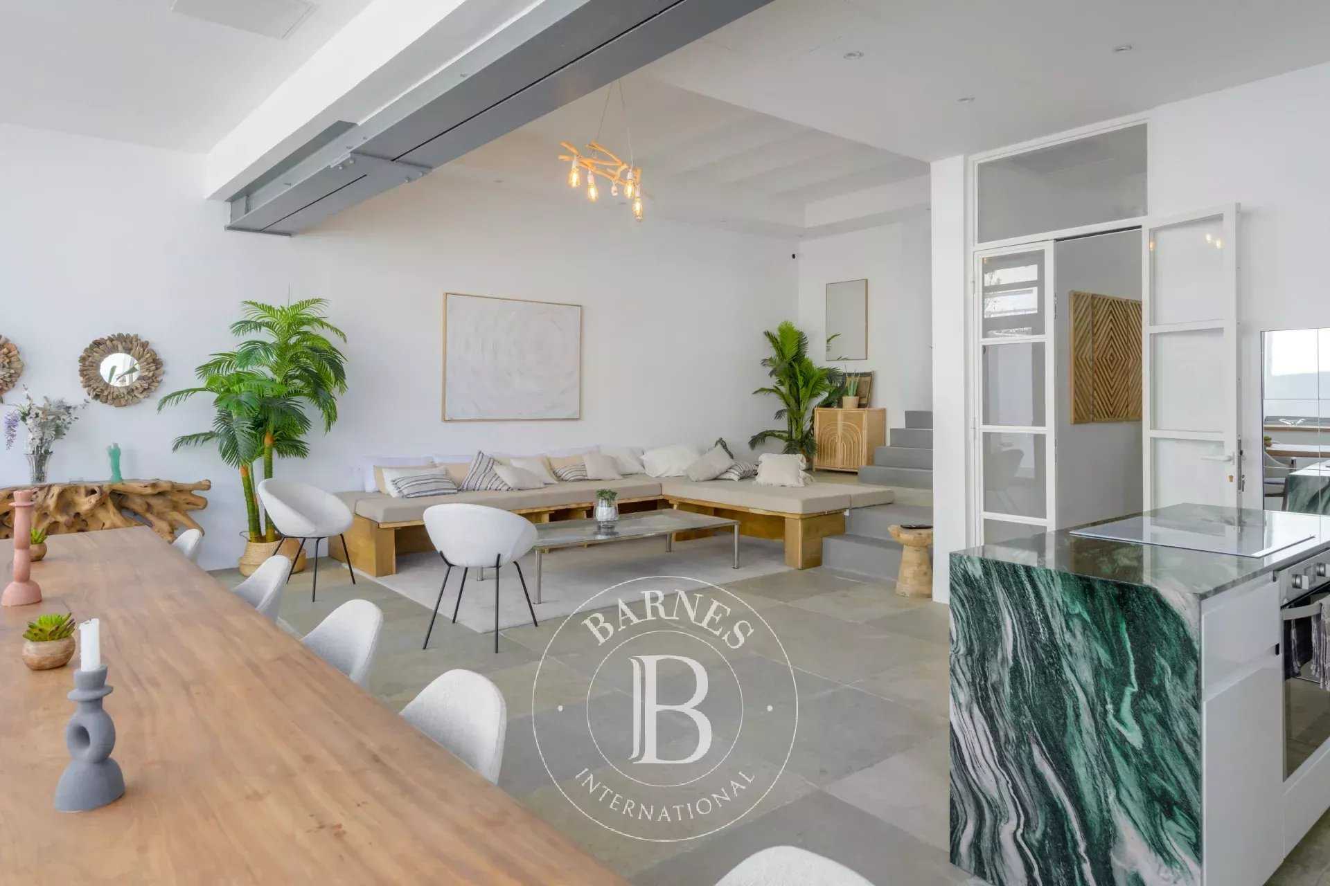 Marseille  - House 4 Bedrooms