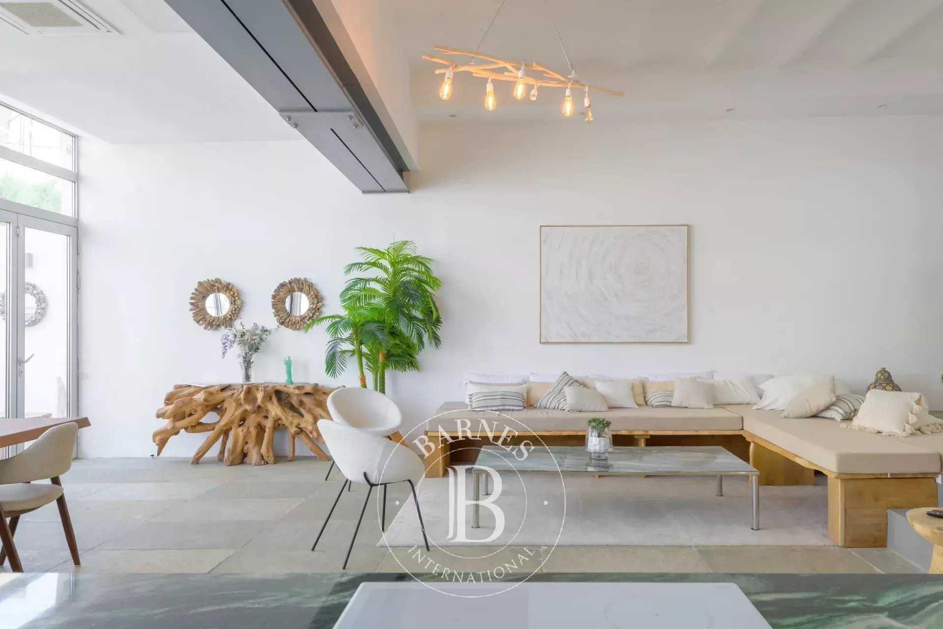Marseille  - House 4 Bedrooms